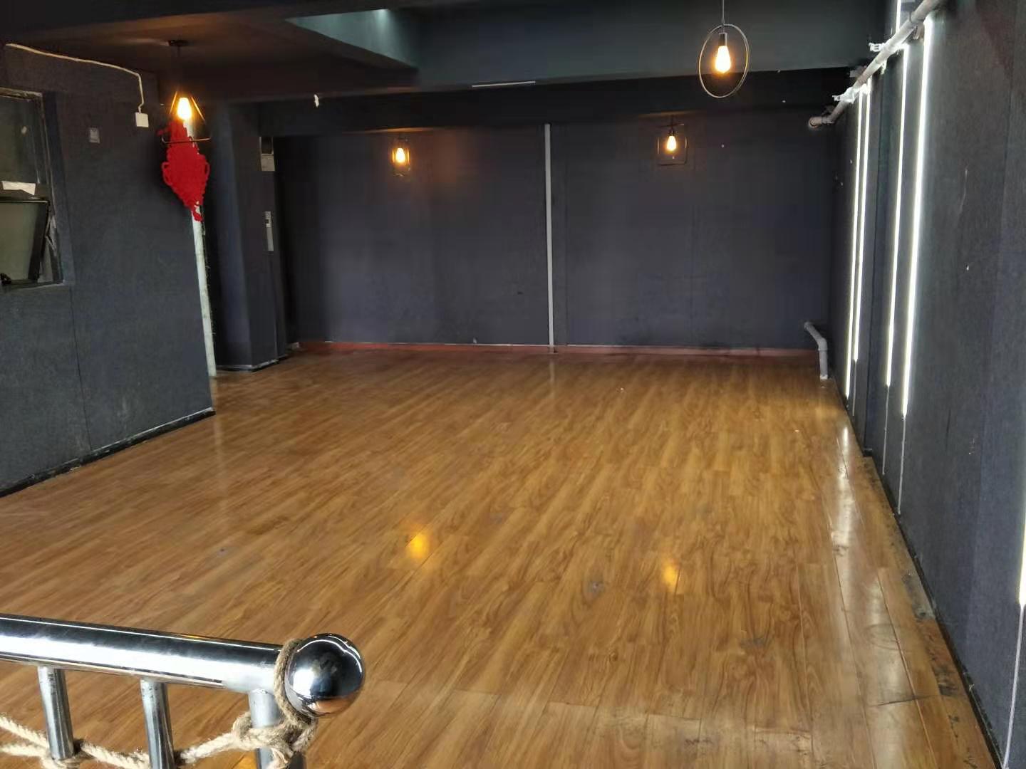 中天会展城SOHO公寓  1室1厅1卫   3500.00元/月室内图