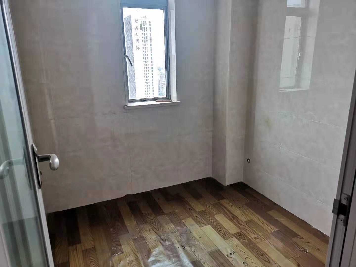 鹏利广场 3室1厅1卫 2800.0元/月 鹏利广场 3室1厅1卫 2800.0元/月室内图