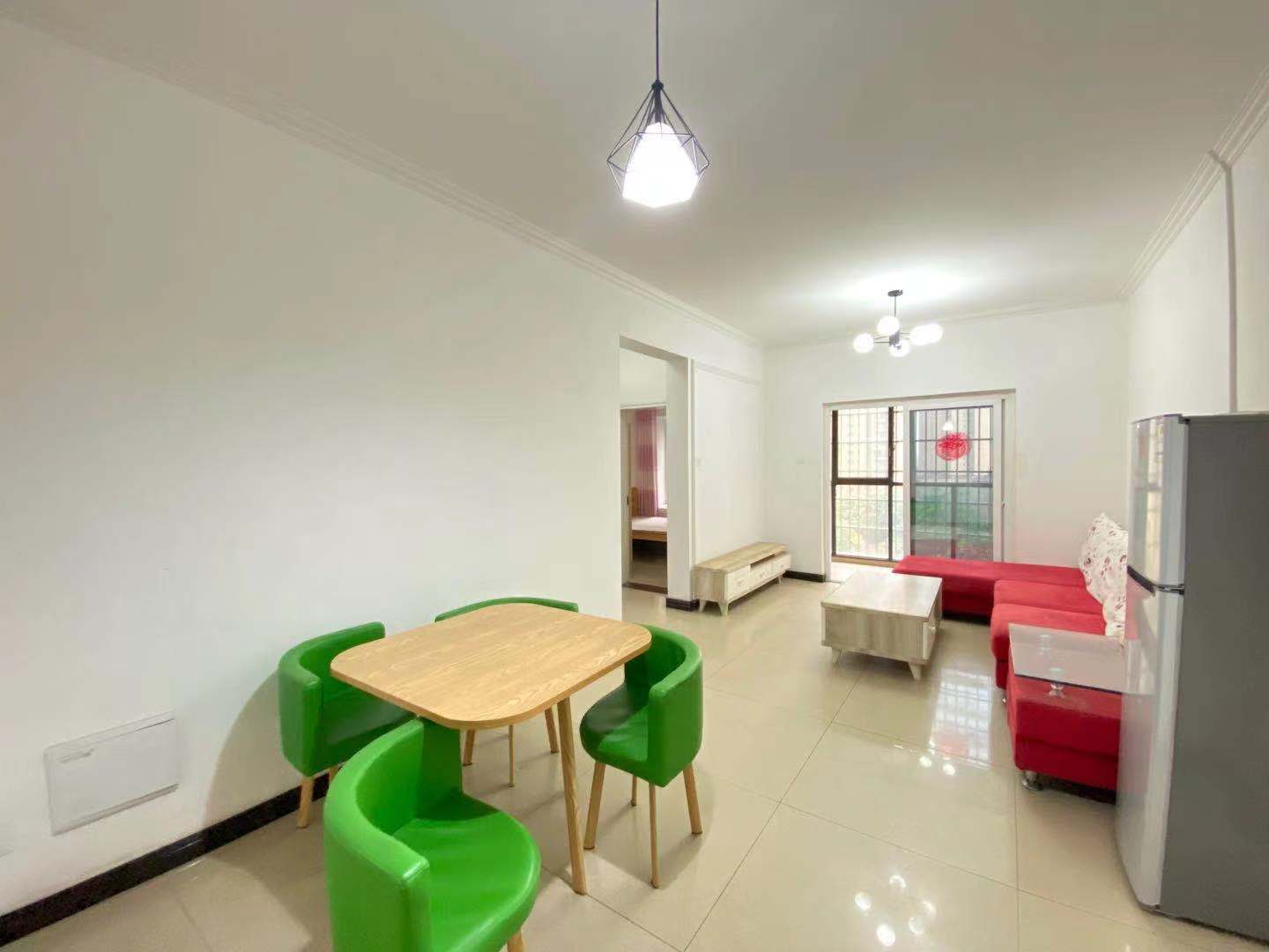 天府鹤林-东区(二期) 2室1厅1卫 2000.0元/月 天府鹤林-东区(二期) 2室1厅1卫 2000.0元/月室内图