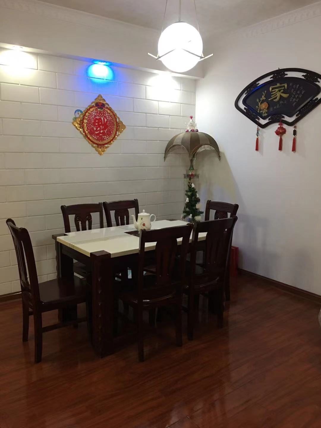 和厚园小区  2室1厅1卫    1600.0元/月 和厚园小区  2室1厅1卫    1600.0元/月室内图