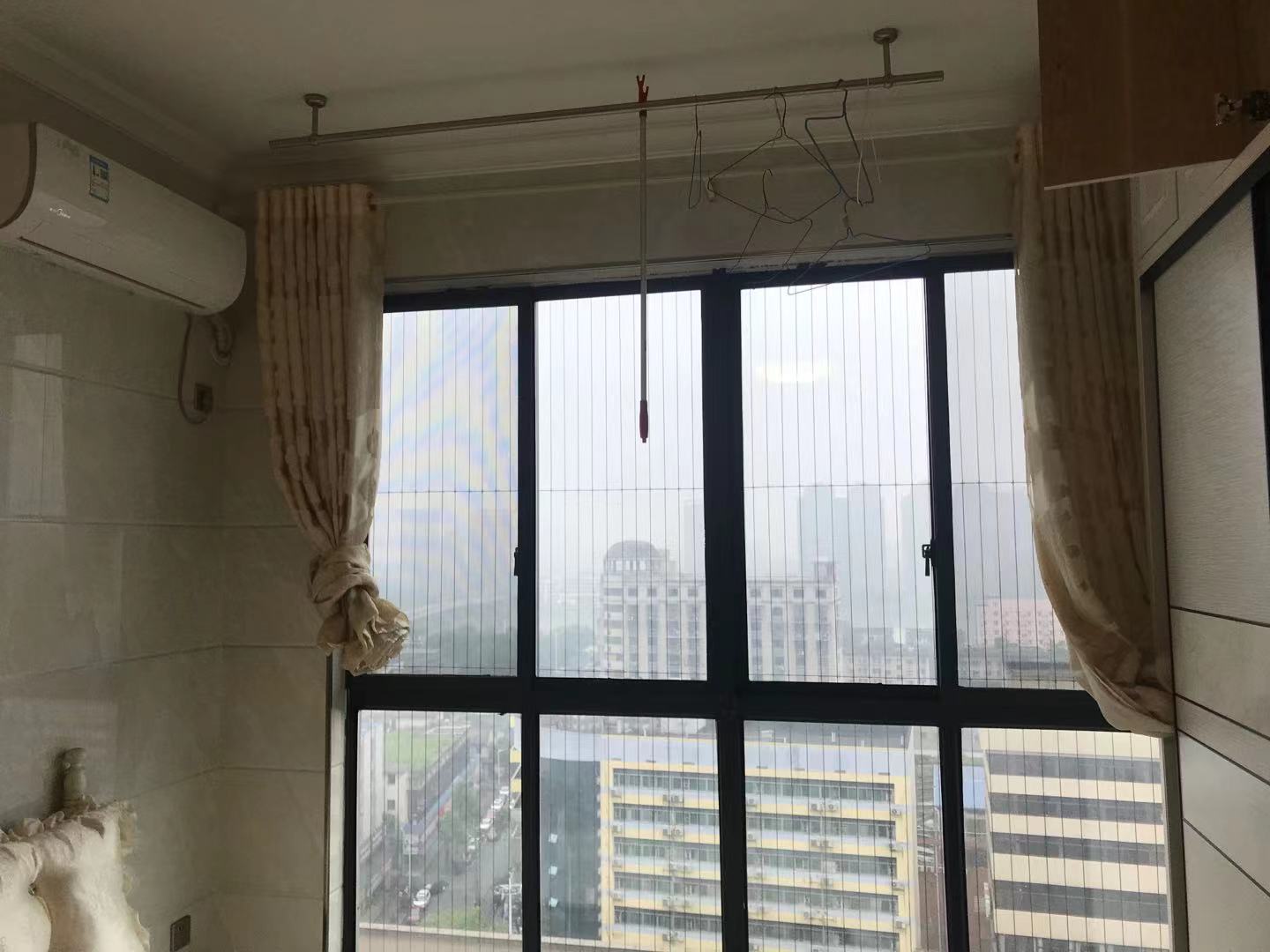 新都汇 1室1厅1卫 1400.0元/月 新都汇 1室1厅1卫 1400.0元/月室内图