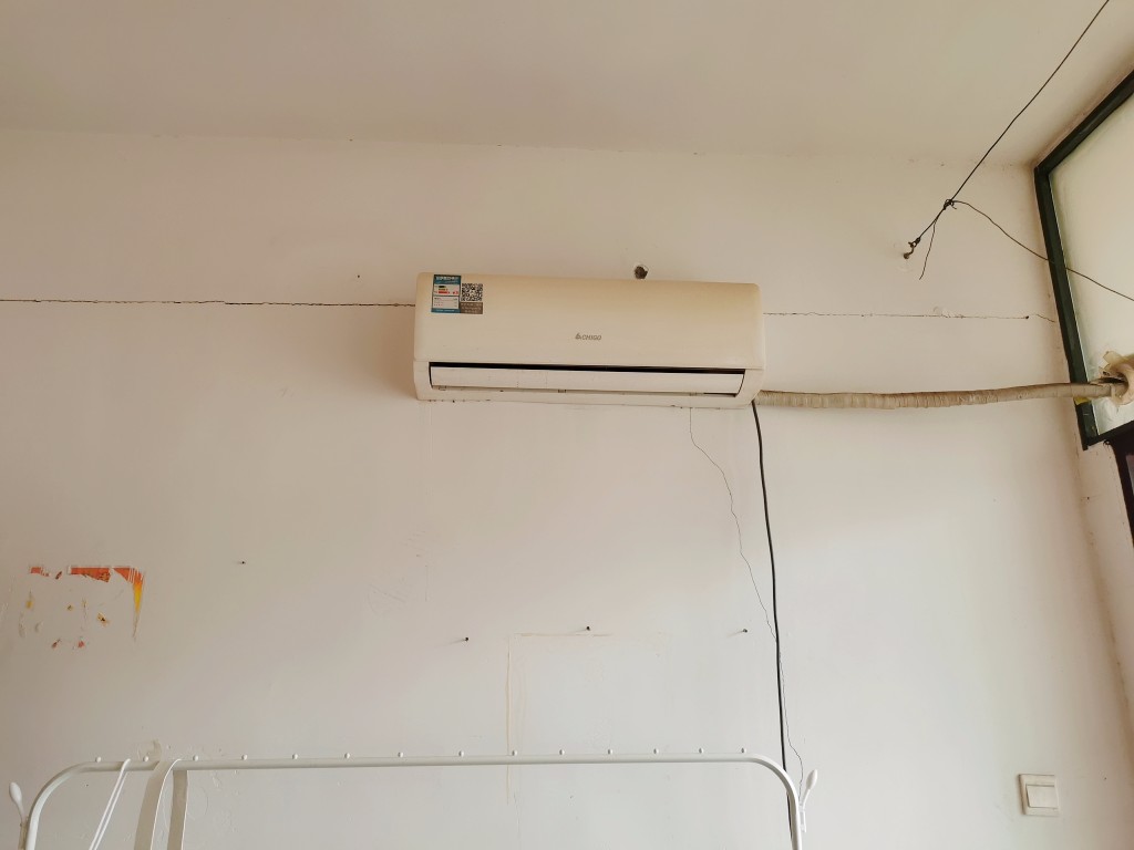 晨光小区 1室1厅1卫 600.00元/月 晨光小区 1室1厅1卫 600.00元/月室内图