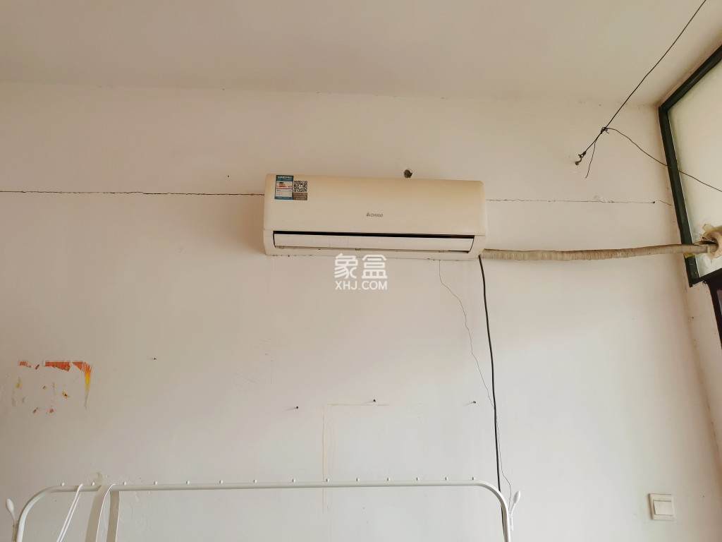 晨光小区 1室1厅1卫 600.00元/月 晨光小区 1室1厅1卫 600.00元/月室内图