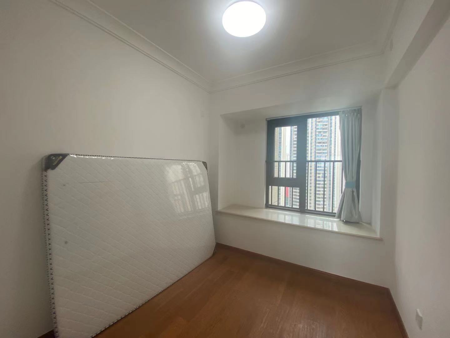 中海锦江城云熙一期  3室2厅2卫    2800.0元/月 中海锦江城云熙一期  3室2厅2卫    2800.0元/月室内图