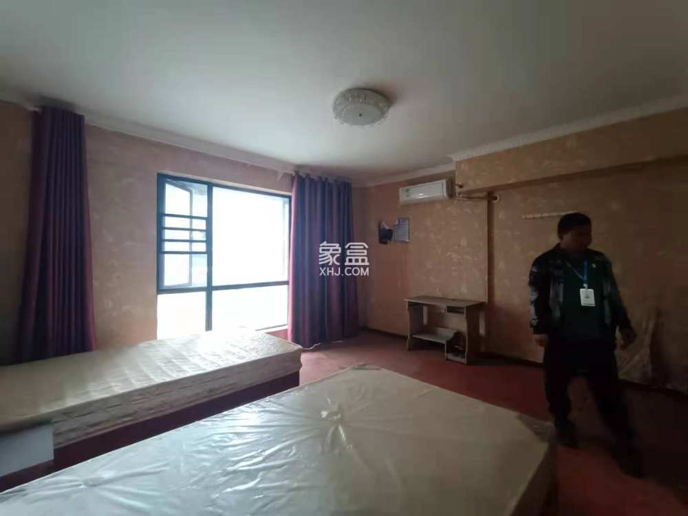 中天会展城SOHO公寓  2室2厅2卫    78.0万 中天会展城SOHO公寓  2室2厅2卫    78.0万