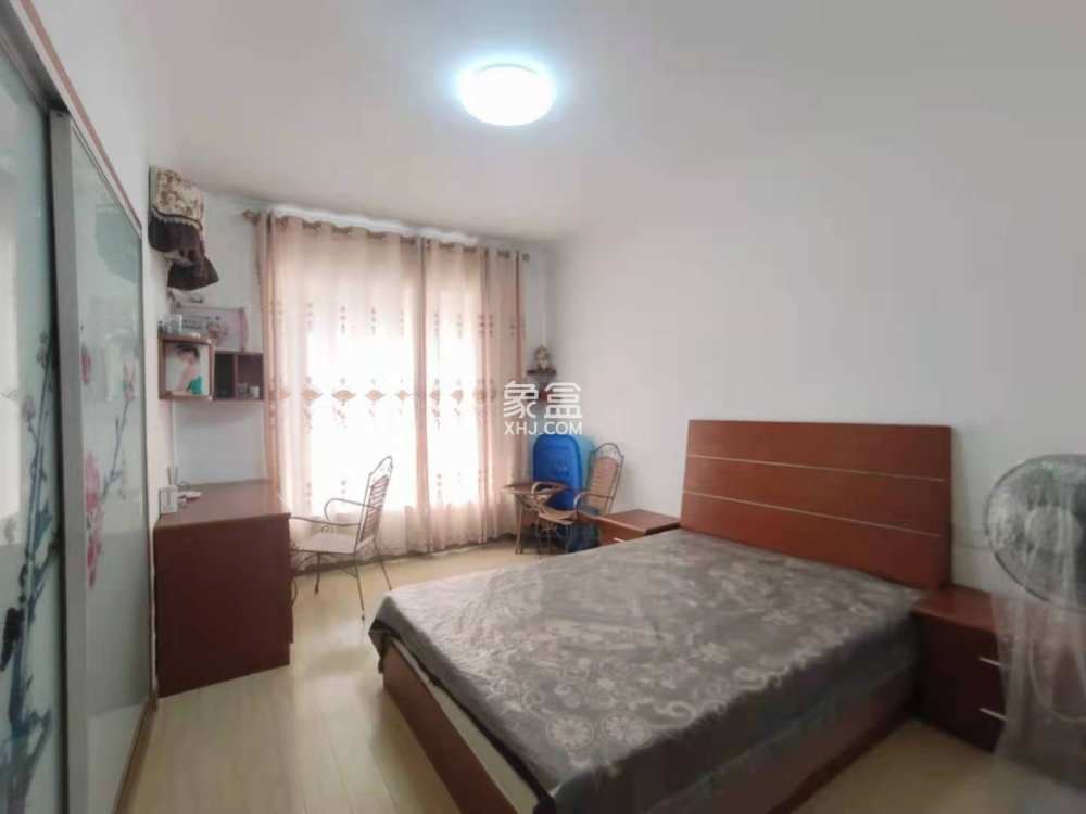 新盛花园  3室2厅2卫    65.0万 新盛花园  3室2厅2卫    65.0万