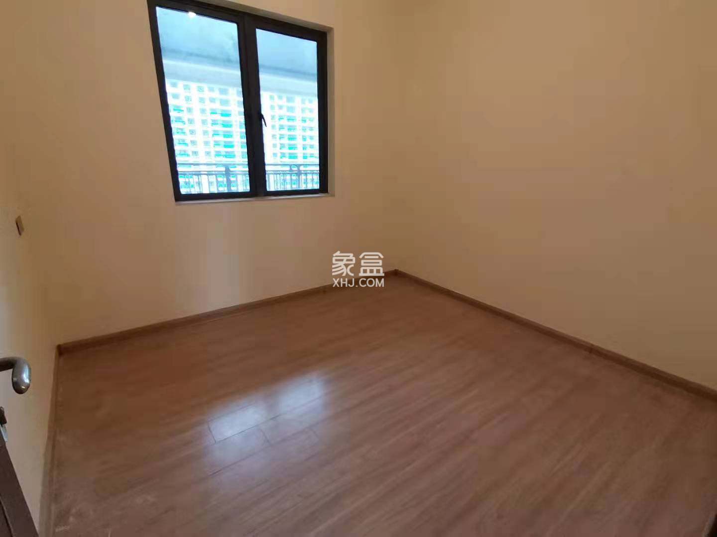 碧桂园梓山府 4室2厅2卫 2200.0元/月 碧桂园梓山府 4室2厅2卫 2200.0元/月室内图