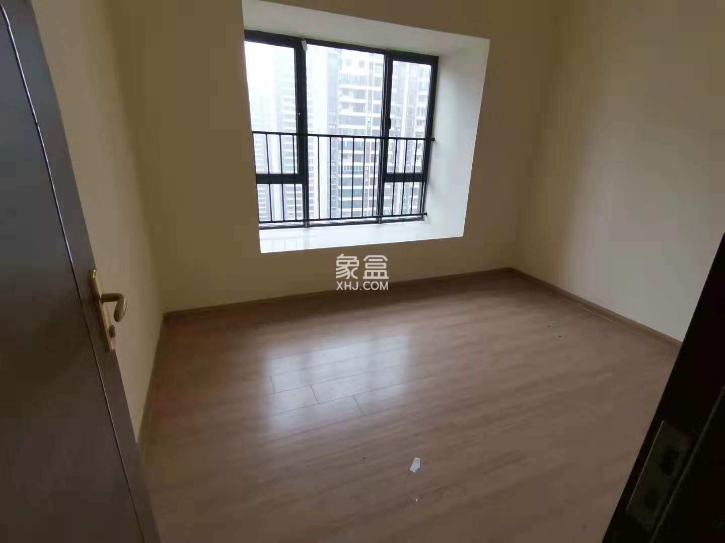 碧桂园梓山府 4室2厅2卫 2200.0元/月 碧桂园梓山府 4室2厅2卫 2200.0元/月室内图