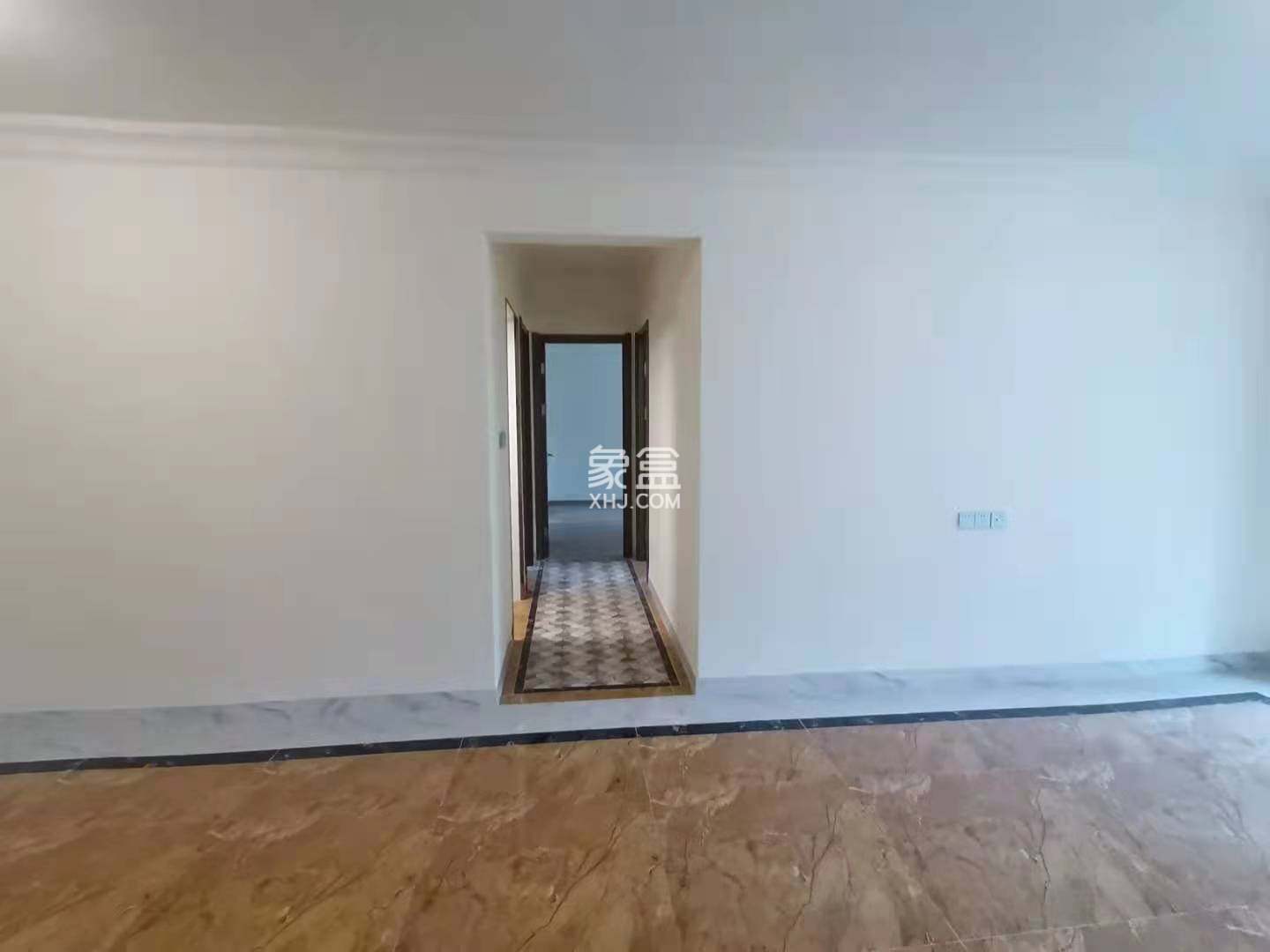 碧桂园梓山府 4室2厅2卫 2200.0元/月 碧桂园梓山府 4室2厅2卫 2200.0元/月室内图