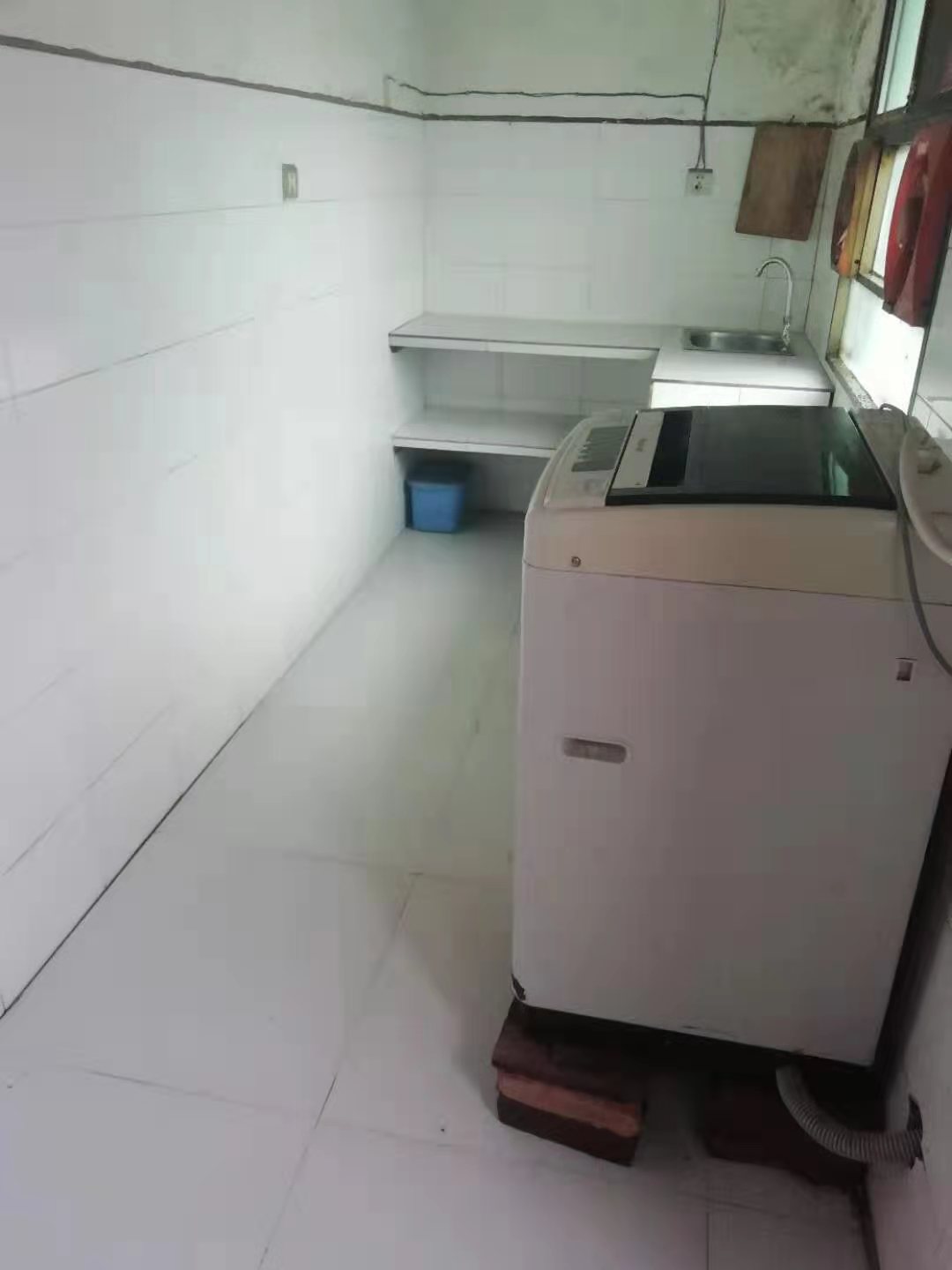 龙洲路散盘 2室1厅1卫 600.0元/月 龙洲路散盘 2室1厅1卫 600.0元/月室内图