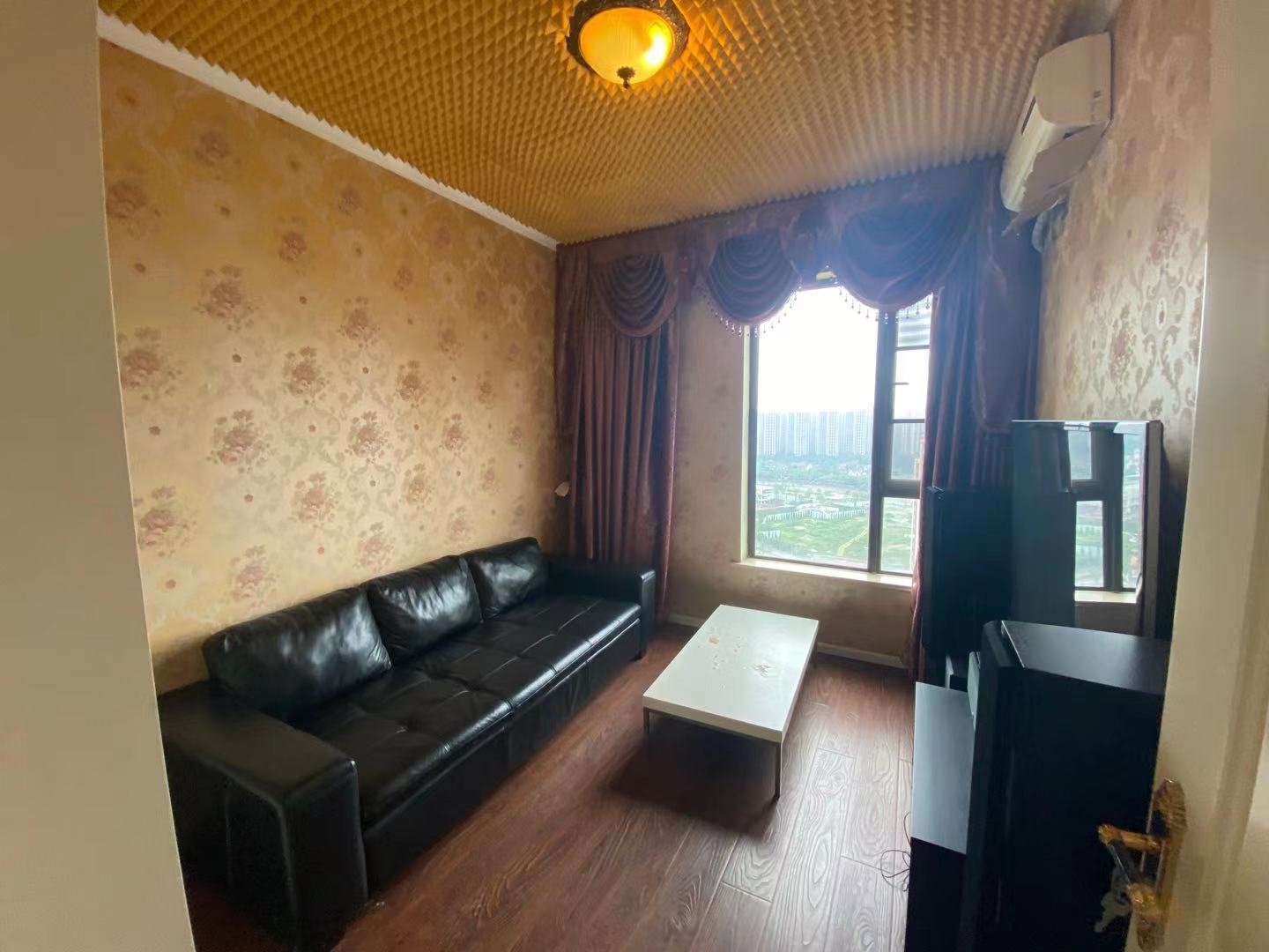 佳兆业君汇上品  3室2厅2卫    3500.0元/月 佳兆业君汇上品  3室2厅2卫    3500.0元/月室内图