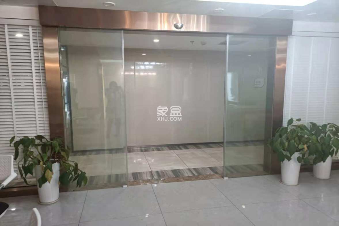 湘潭中心  2室2厅1卫   3500.00元/月室内图