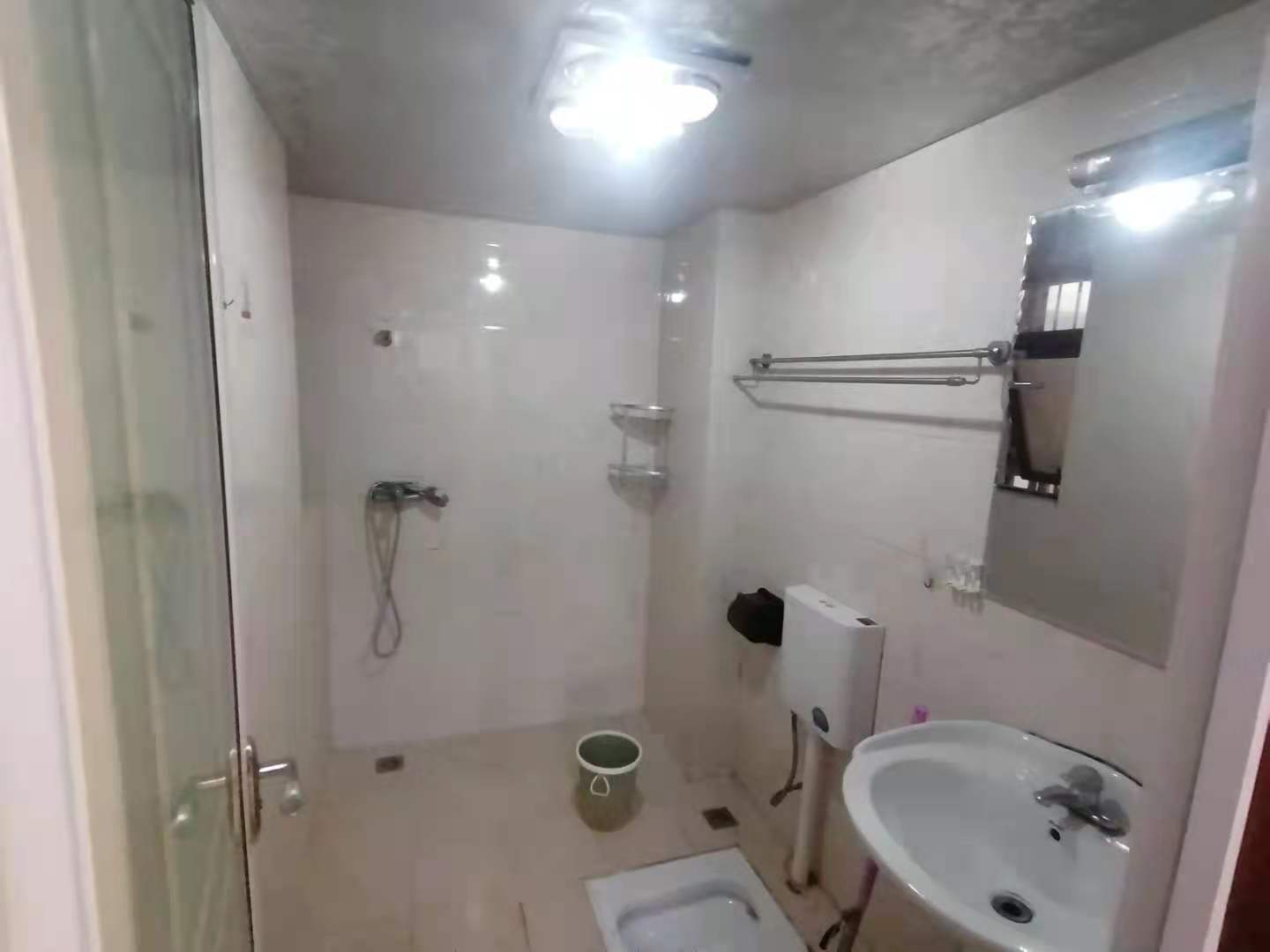 佳兆业君汇上品  3室2厅1卫    2300.0元/月 佳兆业君汇上品  3室2厅1卫    2300.0元/月室内图