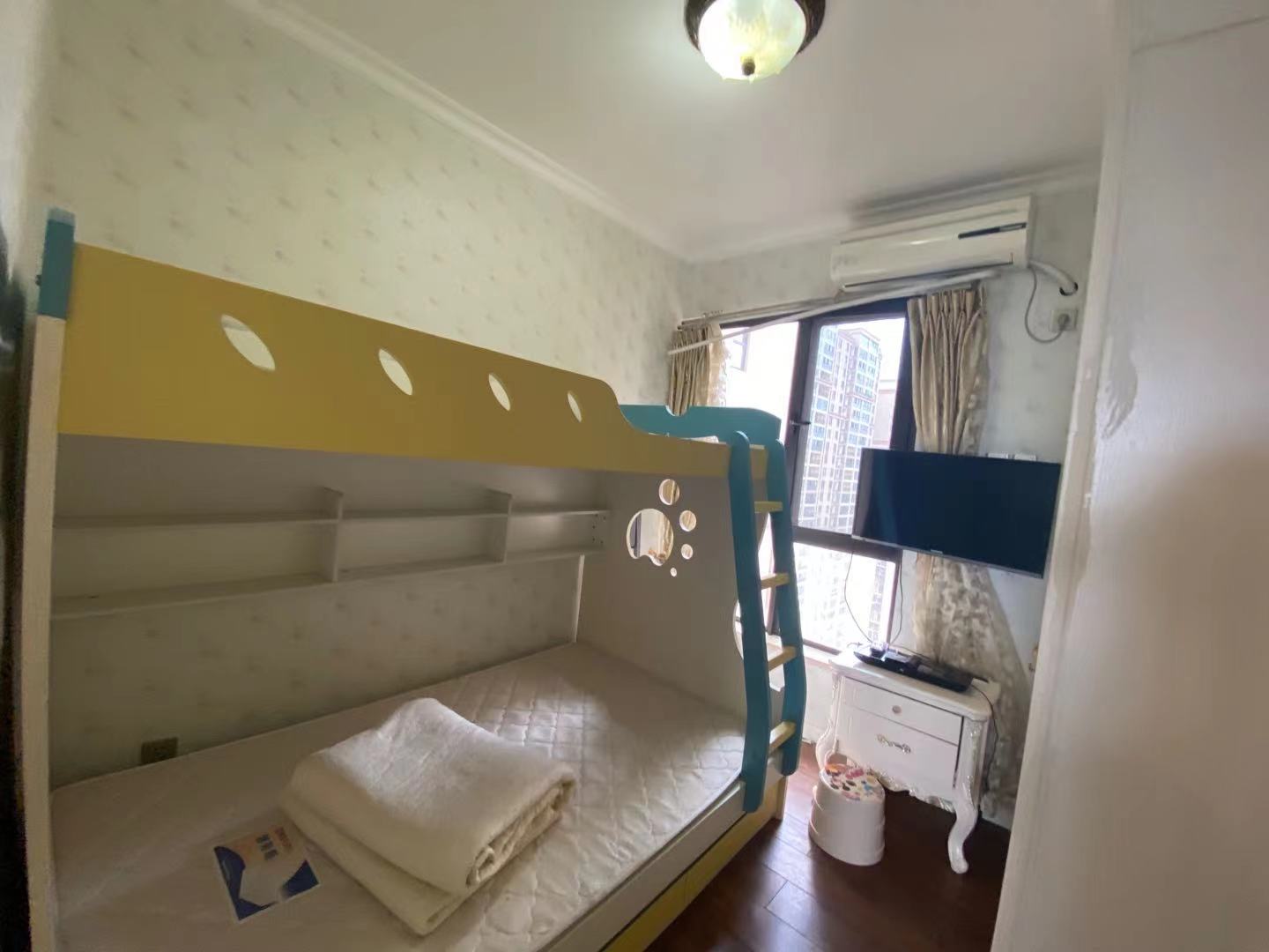 佳兆业君汇上品  3室2厅2卫    3500.0元/月 佳兆业君汇上品  3室2厅2卫    3500.0元/月室内图