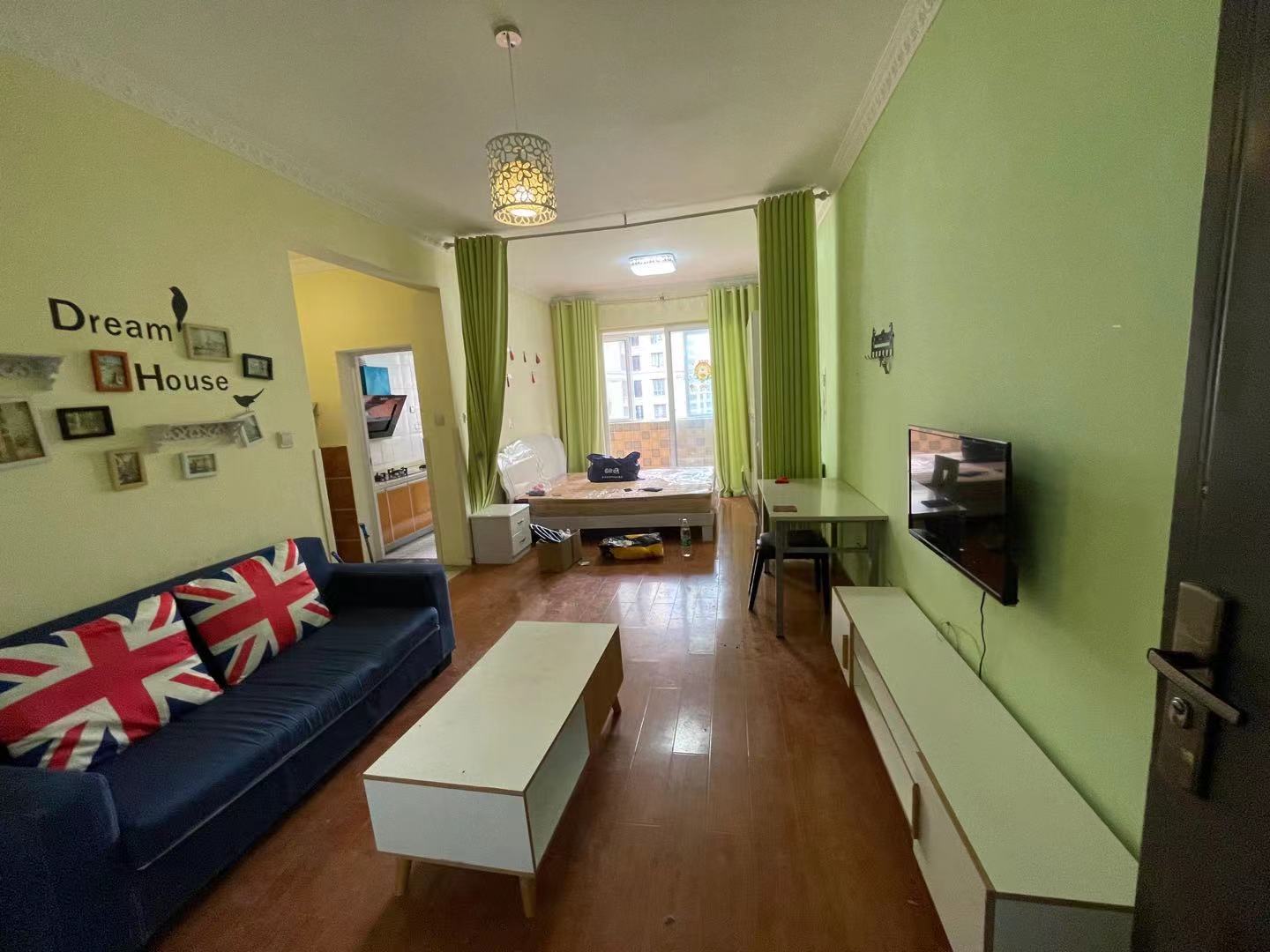 南湖锦苑 1室1厅1卫 1600.0元/月 南湖锦苑 1室1厅1卫 1600.0元/月室内图