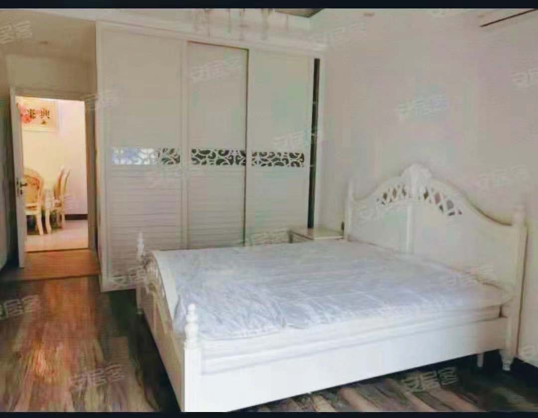 万豪城市花园 3室2厅2卫 2850.0元/月 万豪城市花园 3室2厅2卫 2850.0元/月室内图