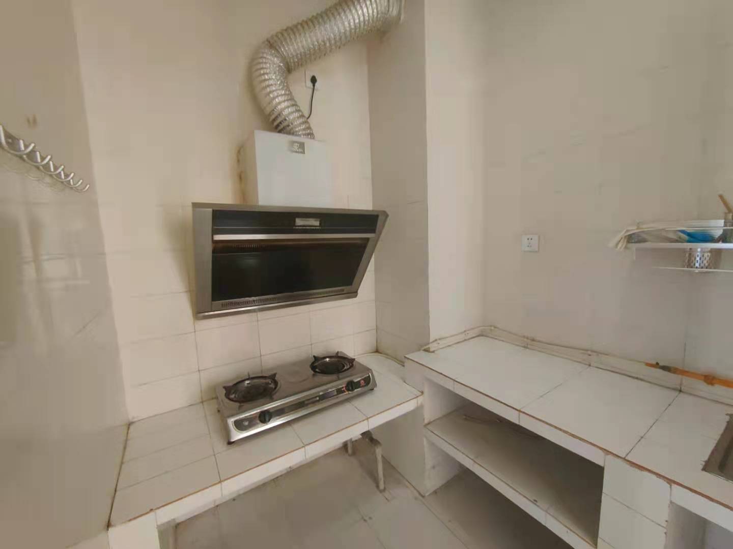 天府鹤林-东区(二期) 2室1厅1卫 1300.0元/月 天府鹤林-东区(二期) 2室1厅1卫 1300.0元/月室内图