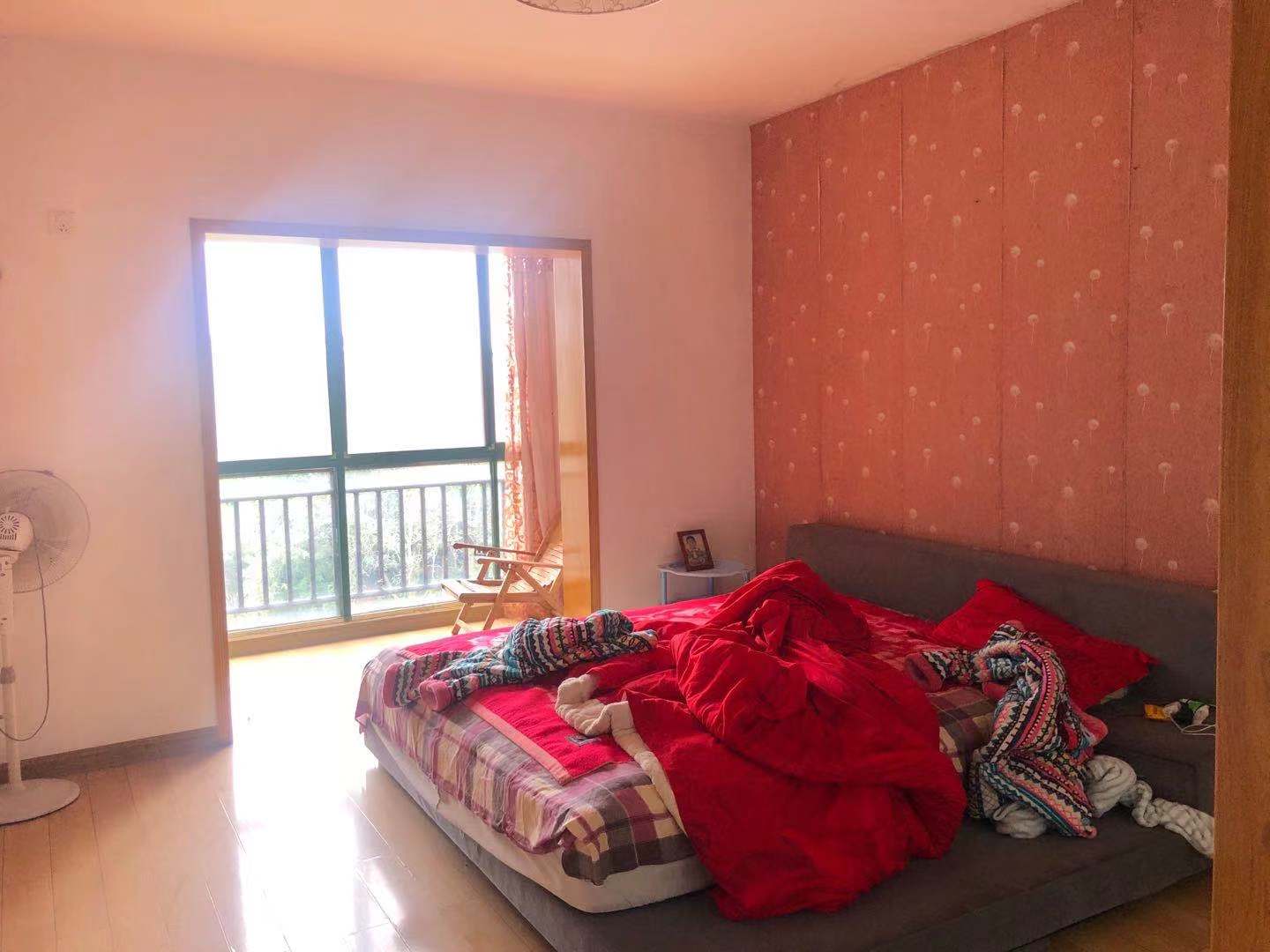 顺鑫佳园 3室2厅2卫 1500.0元/月 顺鑫佳园 3室2厅2卫 1500.0元/月室内图