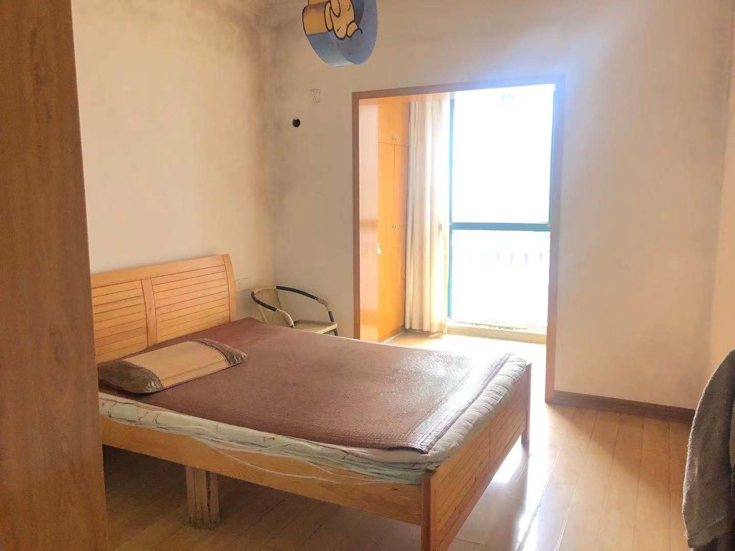 顺鑫佳园 3室2厅2卫 1500.0元/月 顺鑫佳园 3室2厅2卫 1500.0元/月室内图