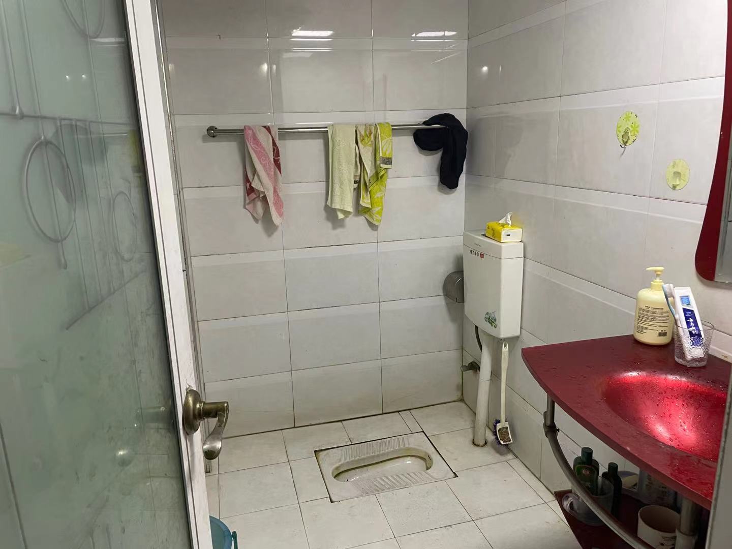 凤凰义乌城(兹丘凤凰城) 4室2厅1卫 2000.0元/月 凤凰义乌城(兹丘凤凰城) 4室2厅1卫 2000.0元/月室内图