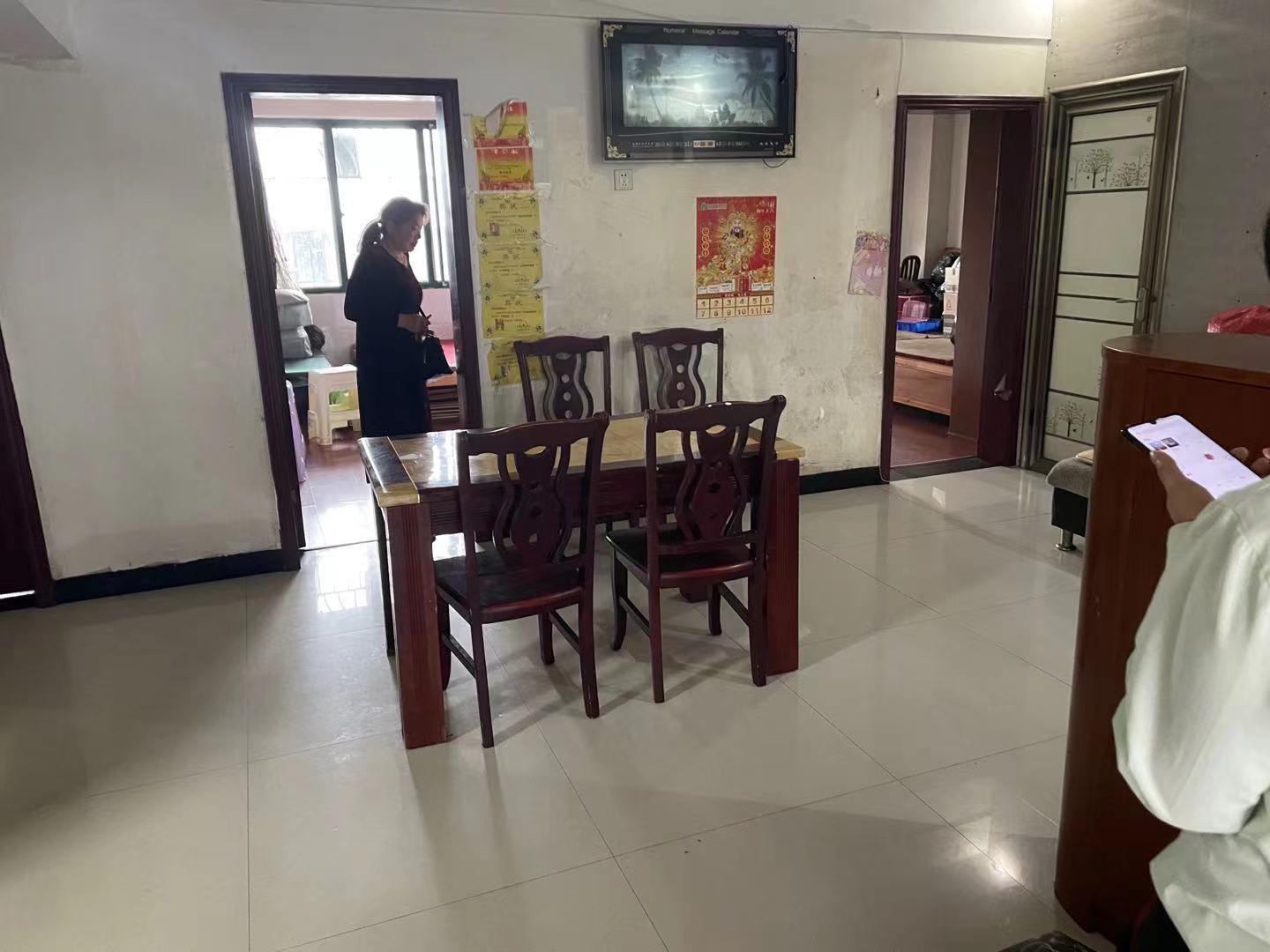 凤凰义乌城（兹丘凤凰城）  4室2厅1卫   2000.00元/月室内图