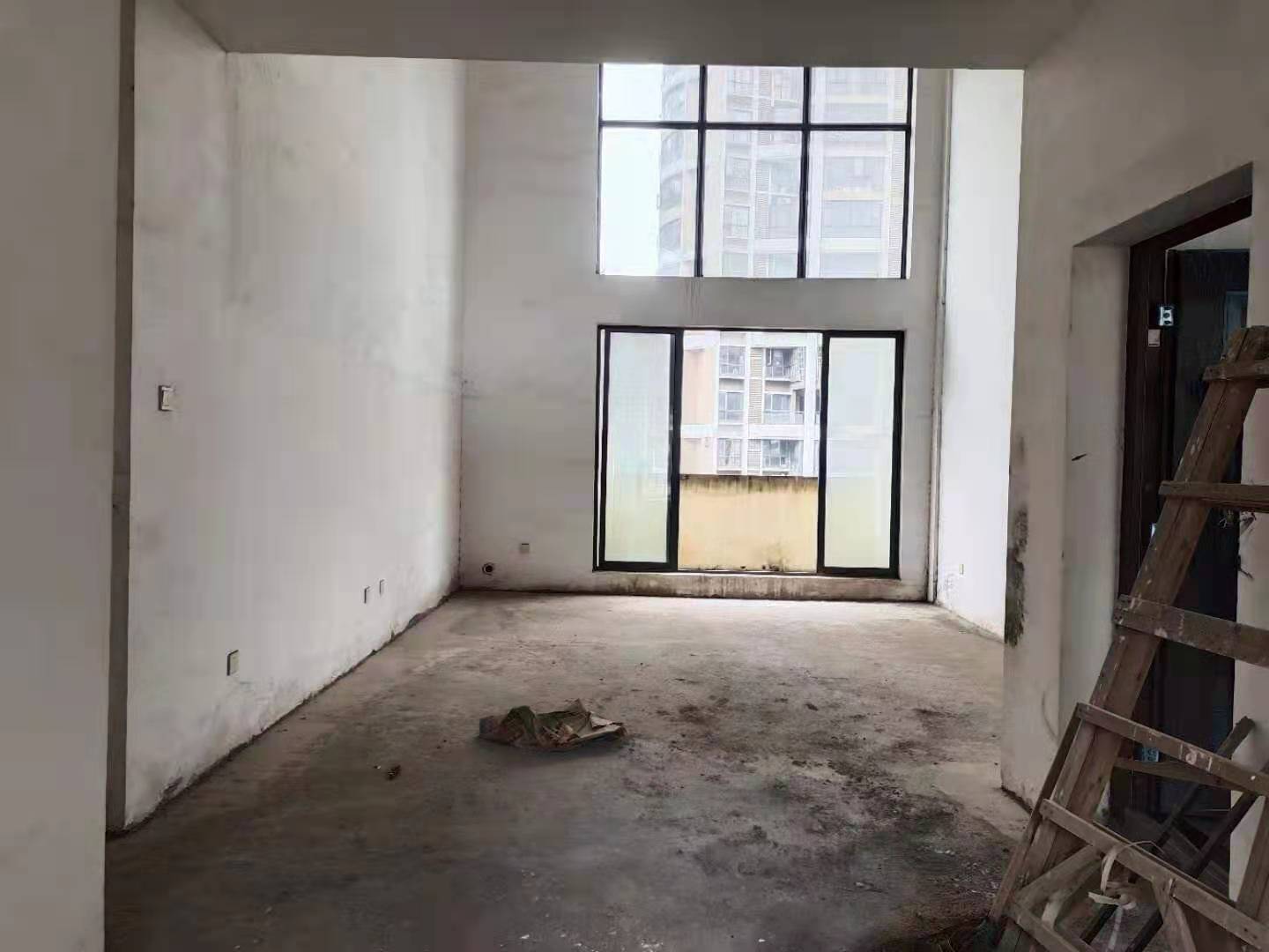 时代倾城三期  2室2厅1卫    1400.0元/月室内图