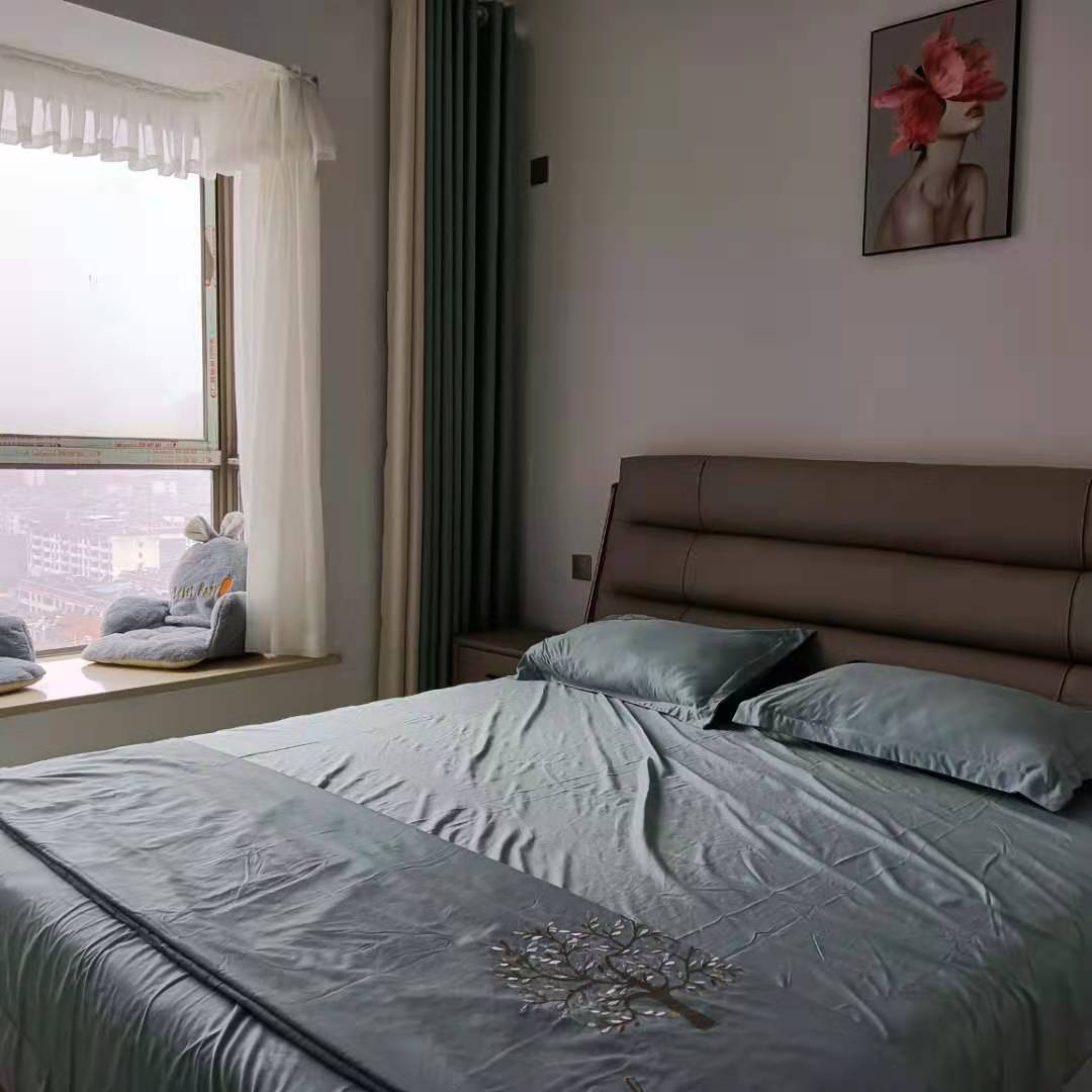 百花好望角 3室2厅1卫 69.8万 百花好望角 3室2厅1卫 69.8万客厅