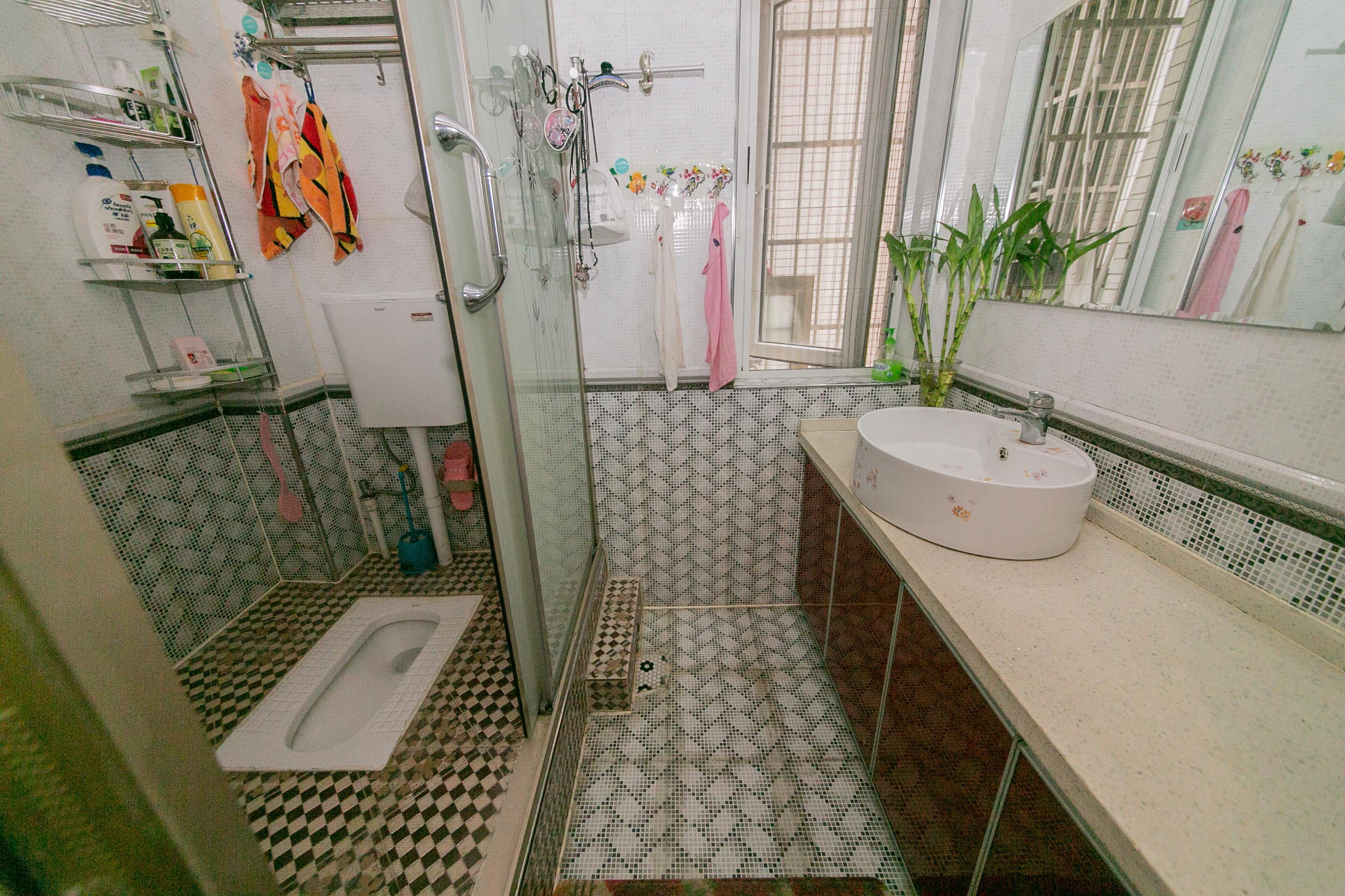 山语城一期  3室2厅2卫   116.00万卫生间