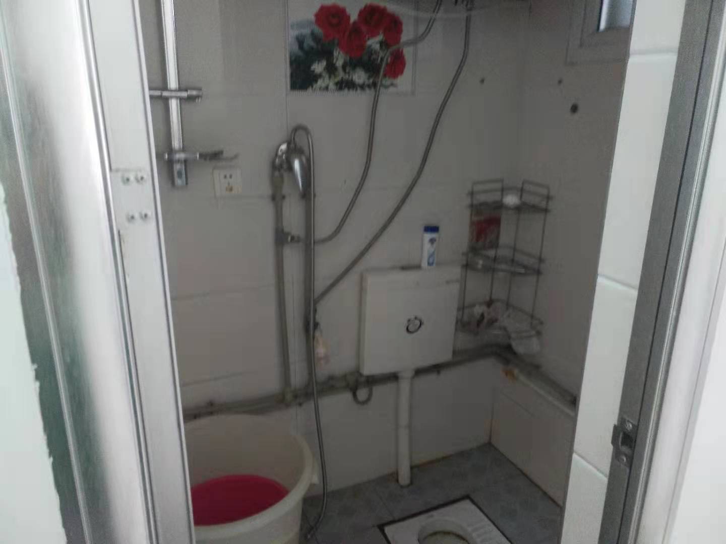 车塘河小区  3室2厅2卫   2000.00元/月室内图