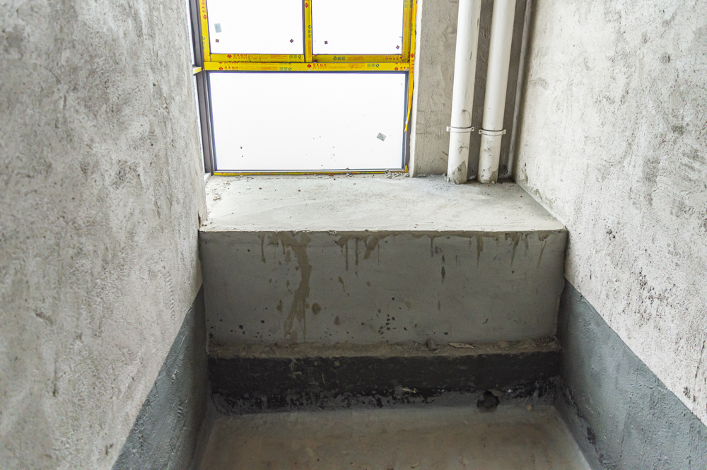 铂金汉宫  4室2厅2卫    72.8万客厅