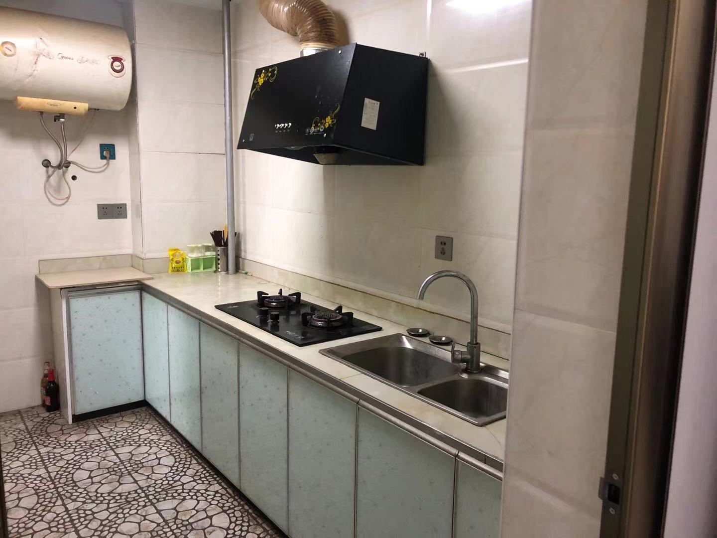 翡翠公园(北大资源) 2室2厅1卫 1200.00元/月 翡翠公园(北大资源) 2室2厅1卫 1200.00元/月小区图