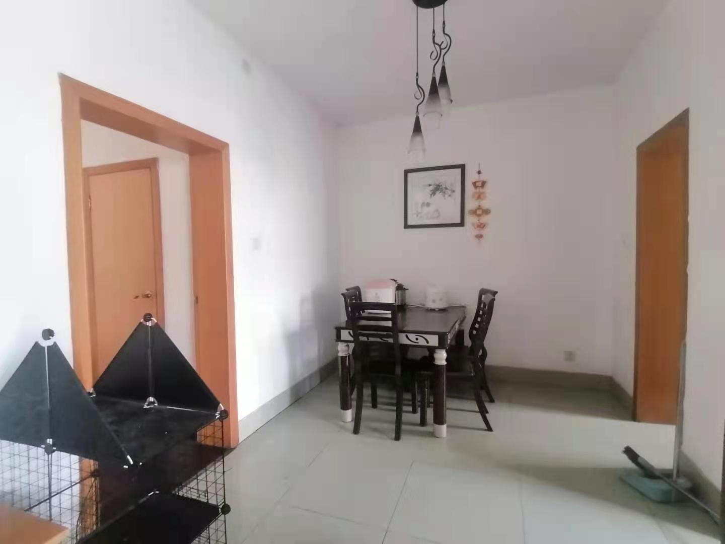 市委办公厅宿舍 3室2厅2卫 2800.0元/月 市委办公厅宿舍 3室2厅2卫 2800.0元/月室内图