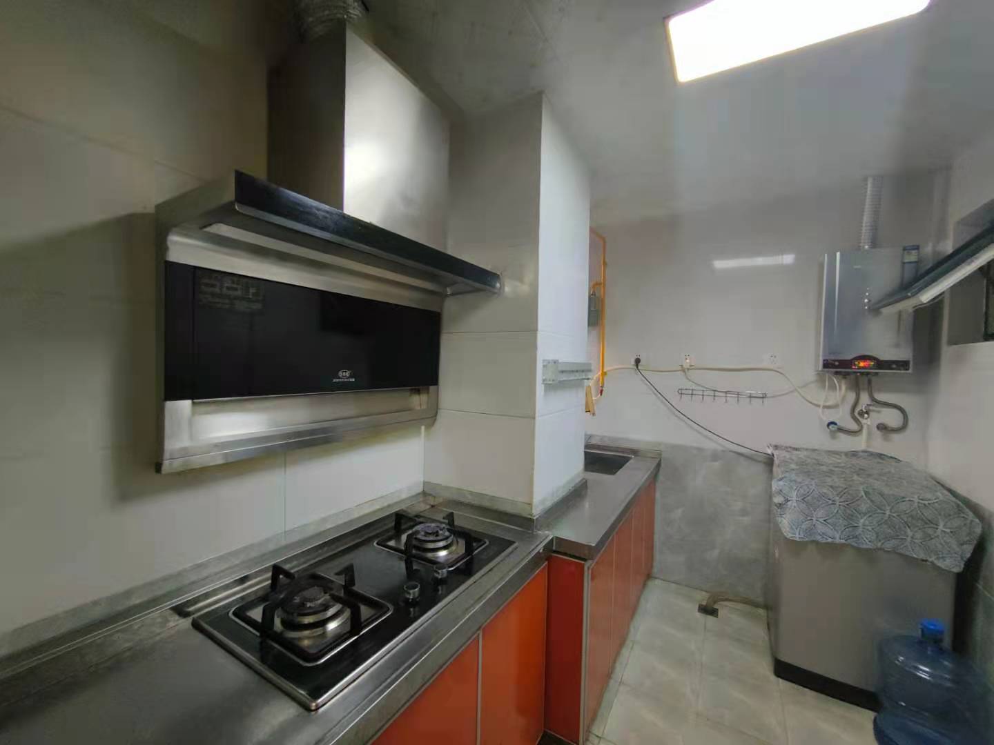 南湖春天 1室1厅1卫 1600.0元/月 南湖春天 1室1厅1卫 1600.0元/月室内图