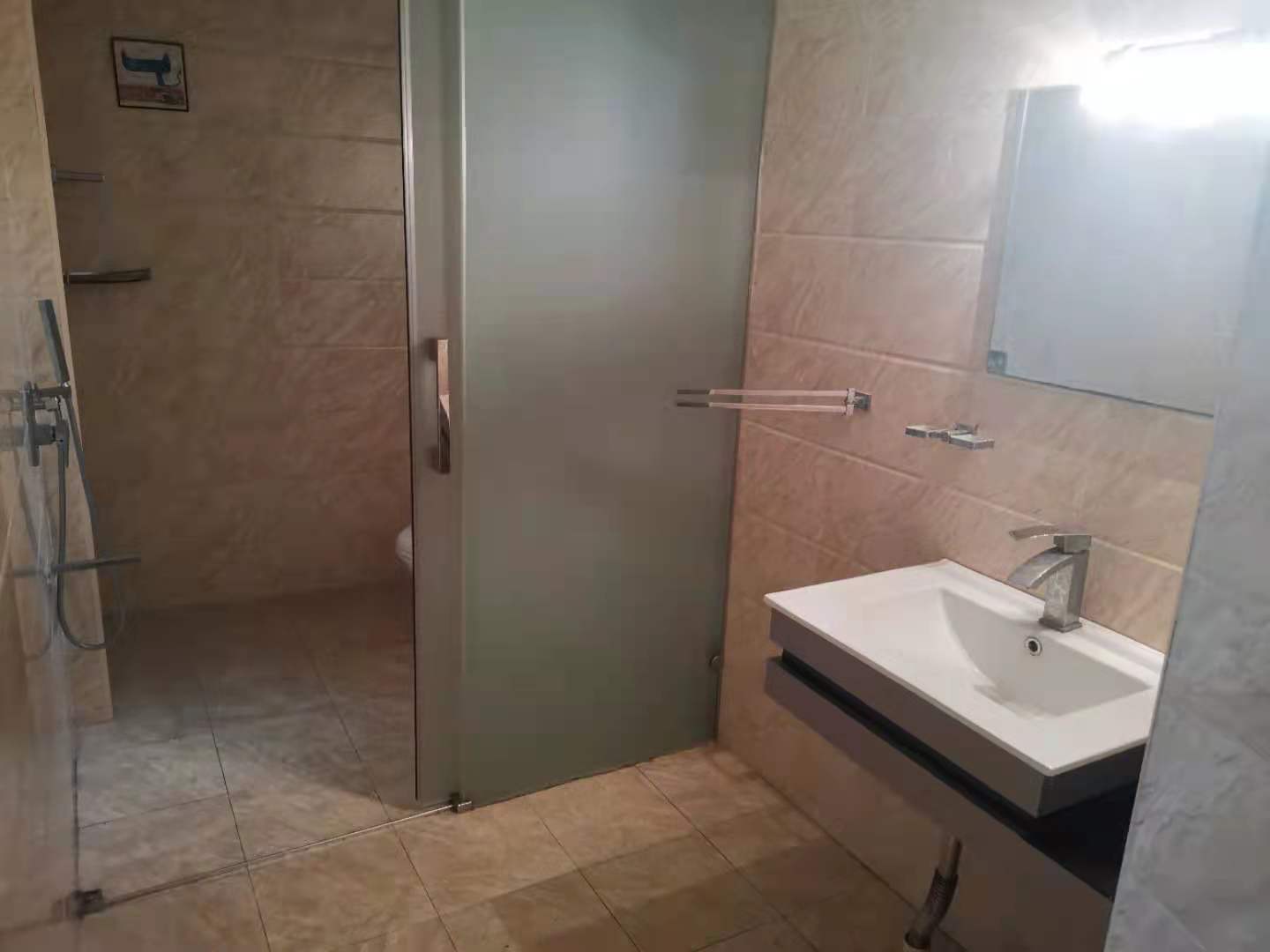 金域半岛 2室2厅2卫 2200.0元/月 金域半岛 2室2厅2卫 2200.0元/月室内图