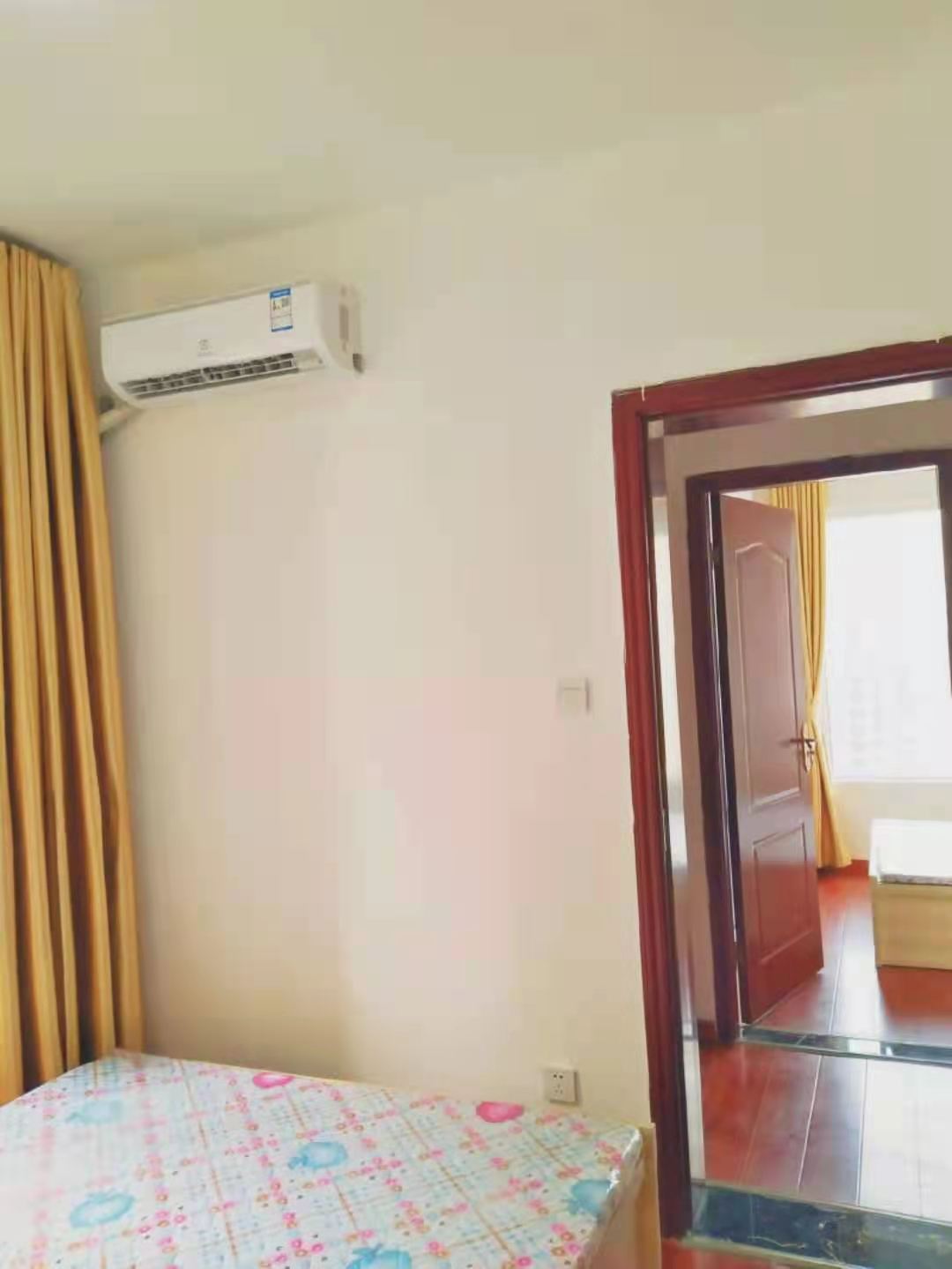 南湖逸家 3室1厅1卫 2300.0元/月 南湖逸家 3室1厅1卫 2300.0元/月室内图