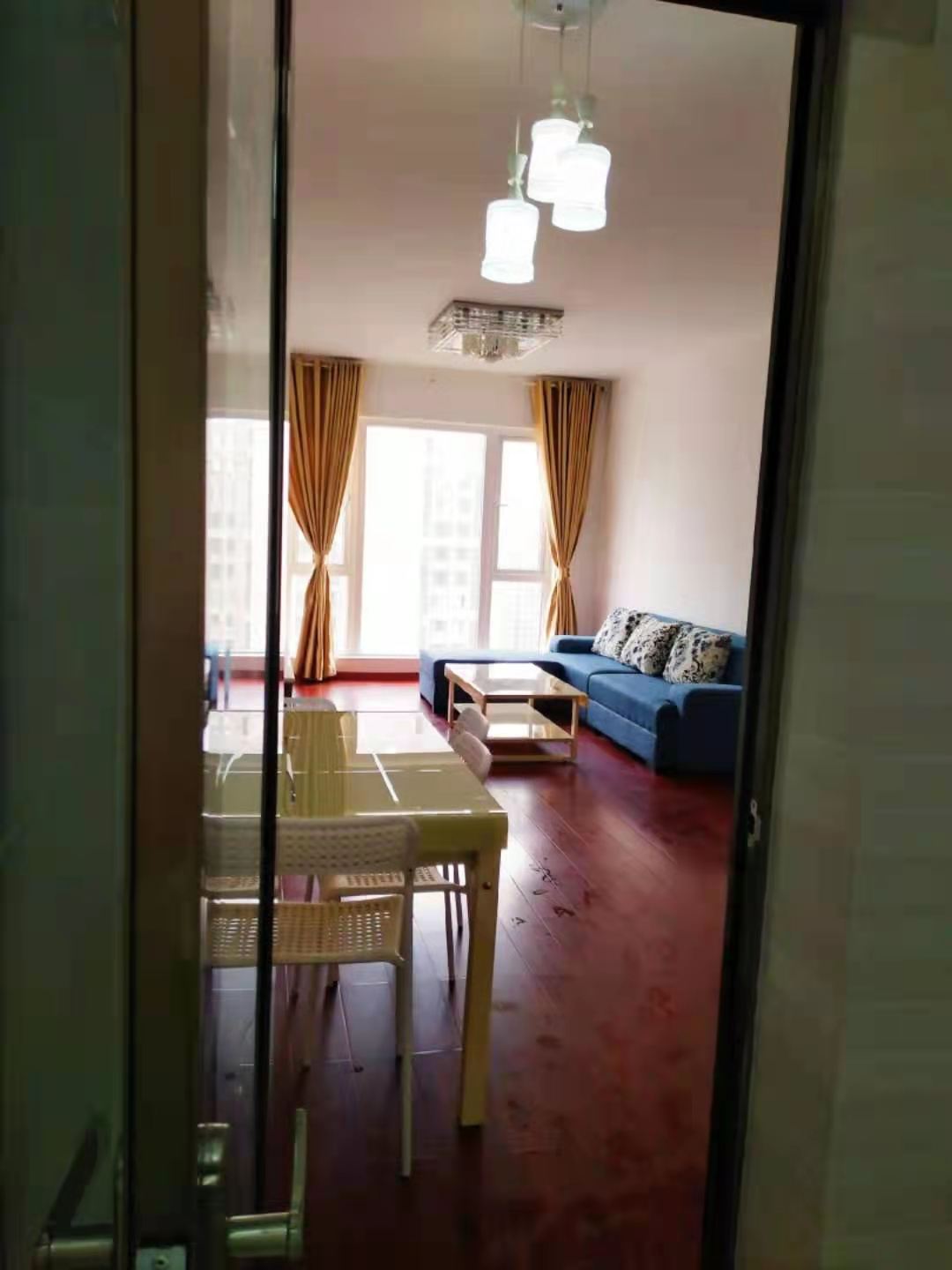 南湖逸家 3室1厅1卫 2300.0元/月 南湖逸家 3室1厅1卫 2300.0元/月室内图