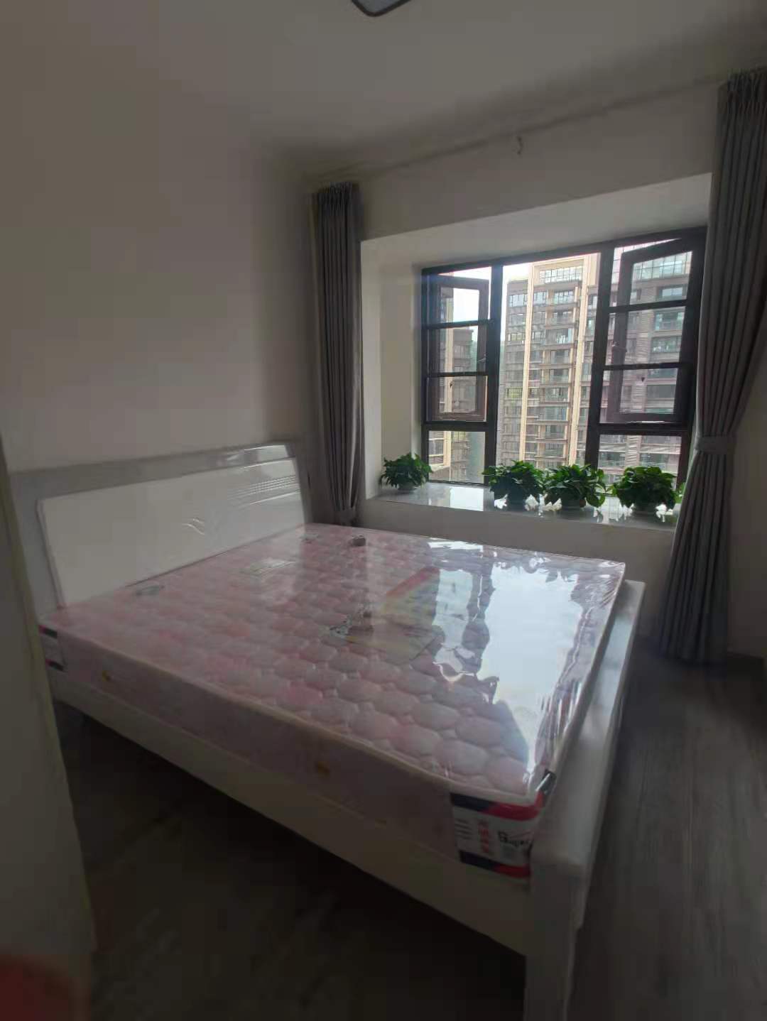 北辰南湖香麓  3室1厅1卫    2600.0元/月 北辰南湖香麓  3室1厅1卫    2600.0元/月室内图