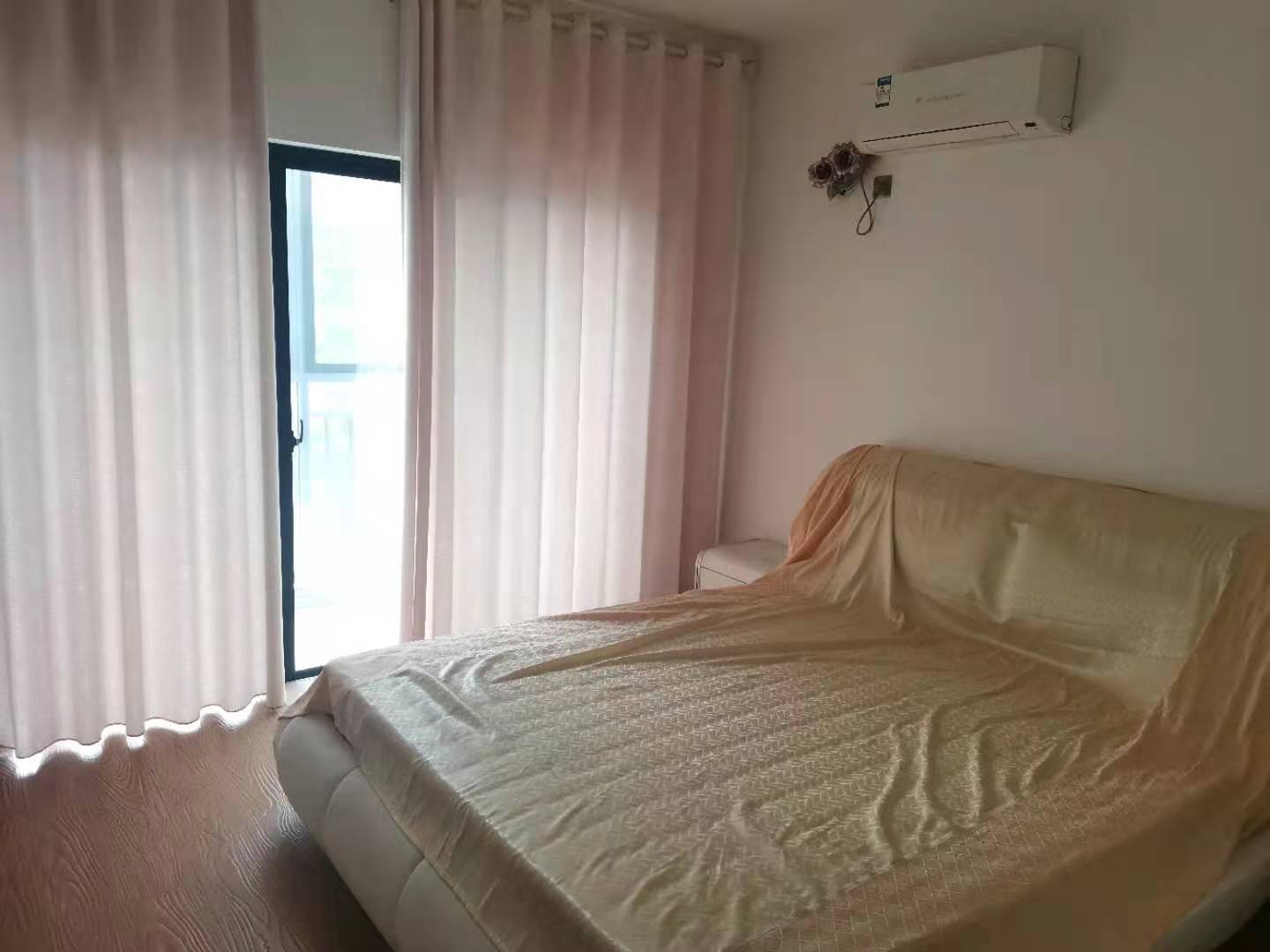 金域半岛 2室2厅2卫 2200.0元/月 金域半岛 2室2厅2卫 2200.0元/月室内图