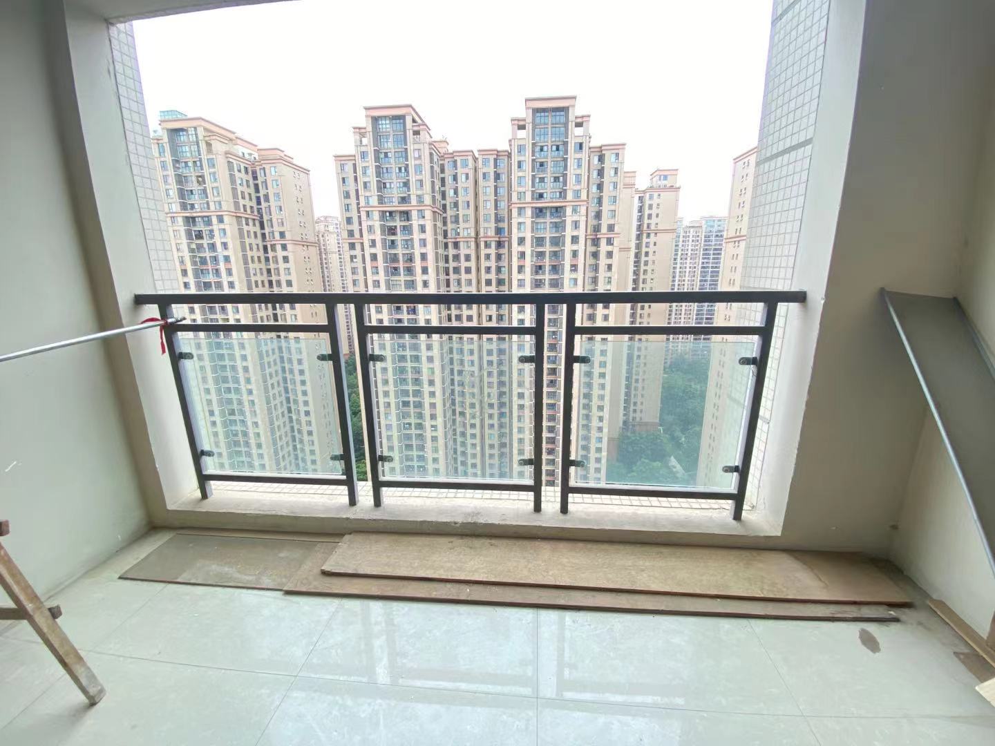 远大中央公园一期  2室2厅1卫    2000.0元/月 远大中央公园一期  2室2厅1卫    2000.0元/月