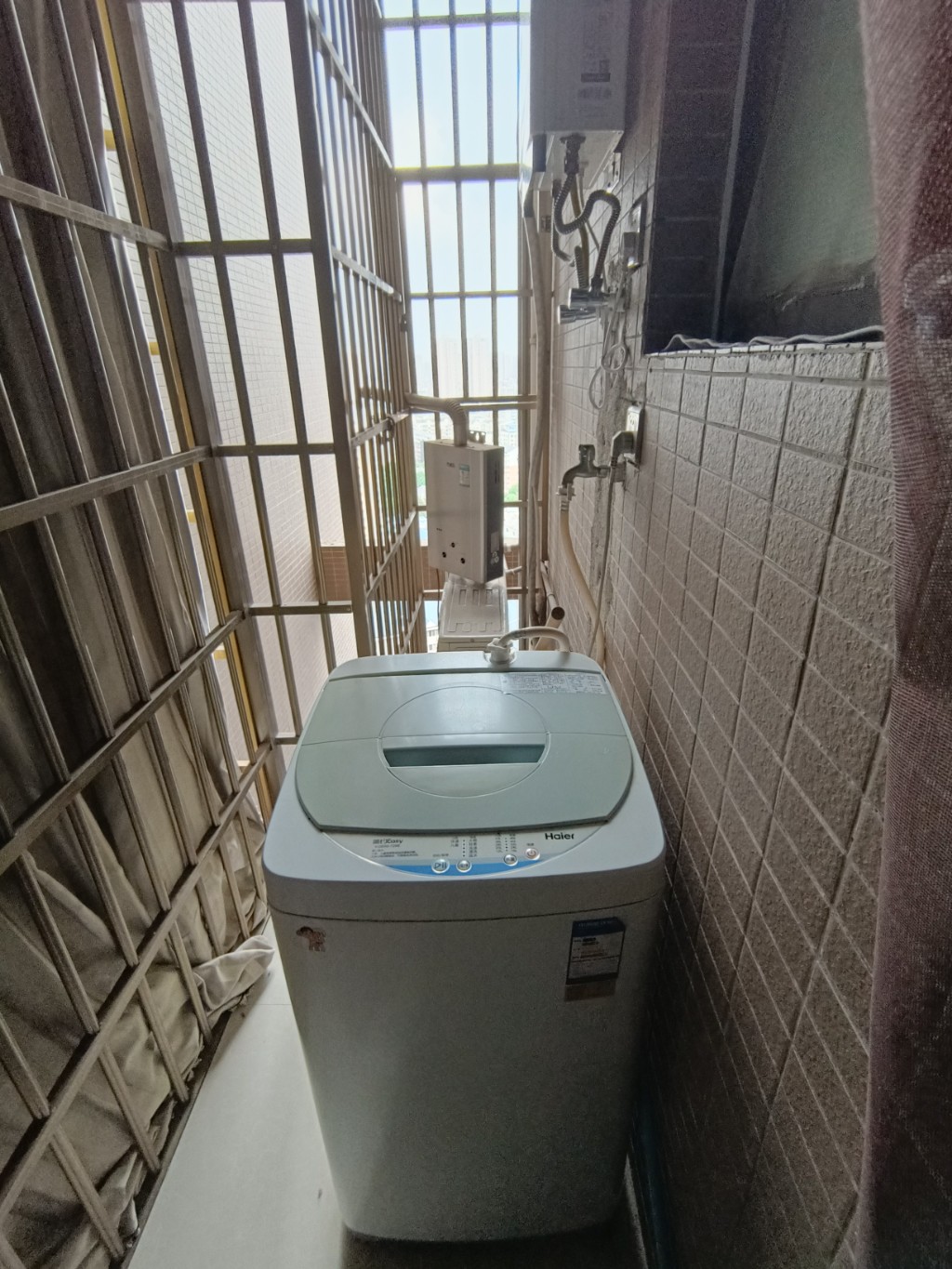 明兴翰苑一期  1室1厅1卫   1200.00元/月室内图