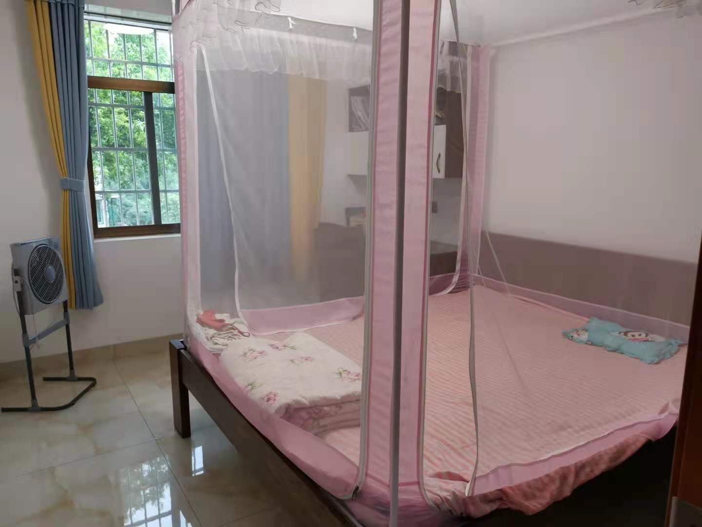 梓山苑小区 3室2厅2卫 82.8万 梓山苑小区 3室2厅2卫 82.8万卫生间