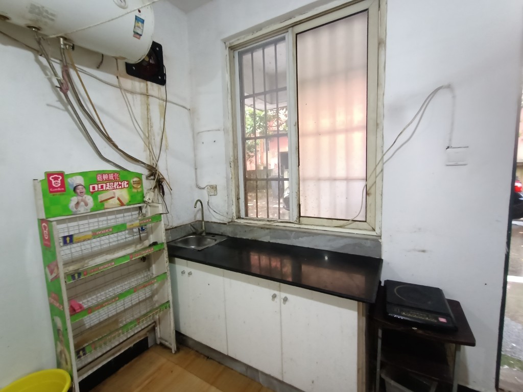 富绿新村  1室0厅1卫    580.0元/月室内图
