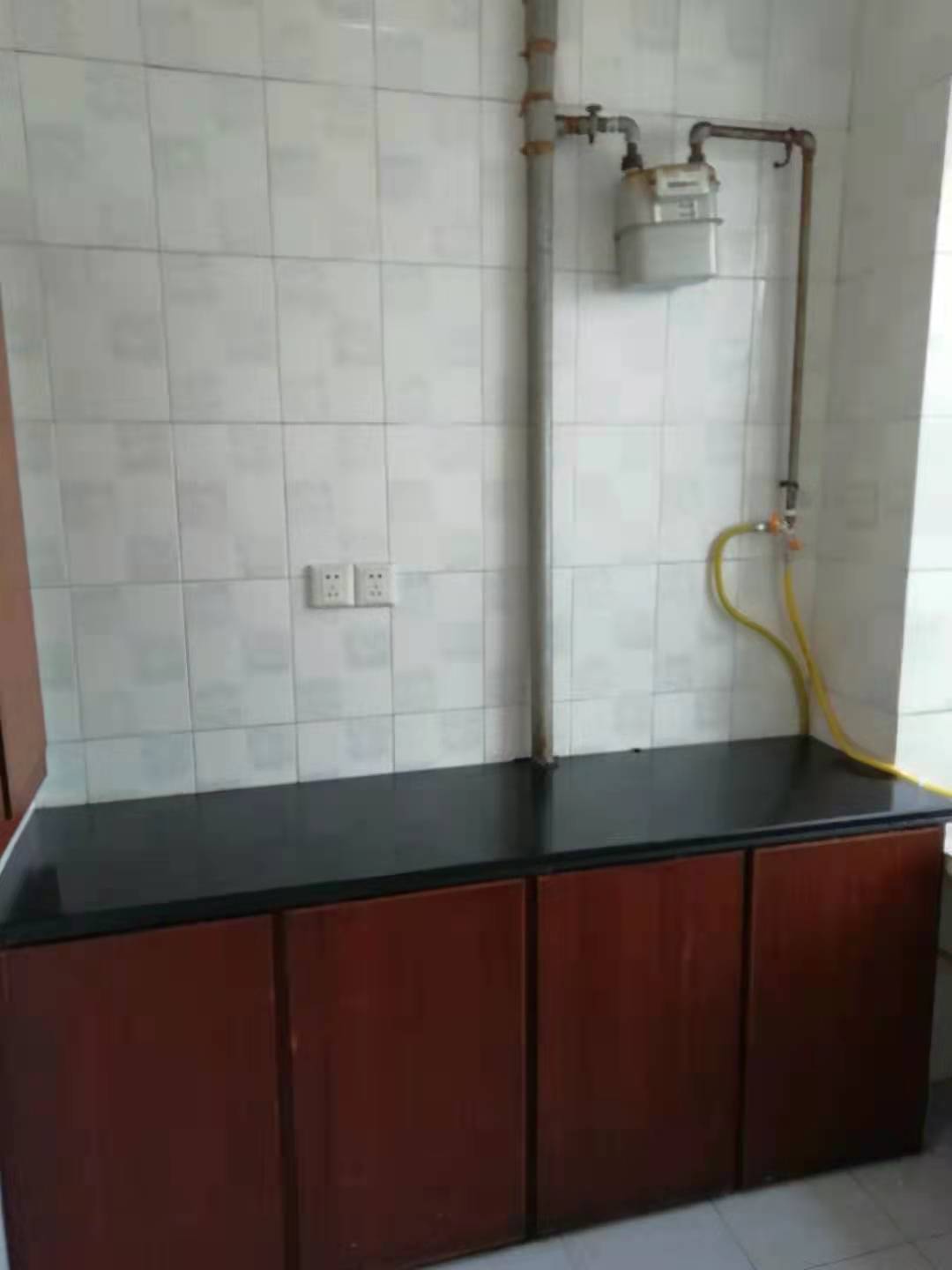 市建小区 2室1厅1卫 1000.0元/月 市建小区 2室1厅1卫 1000.0元/月室内图