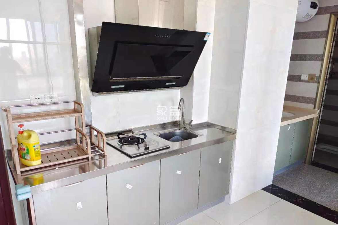 新都汇 1室1厅1卫 1300.0元/月 新都汇 1室1厅1卫 1300.0元/月室内图