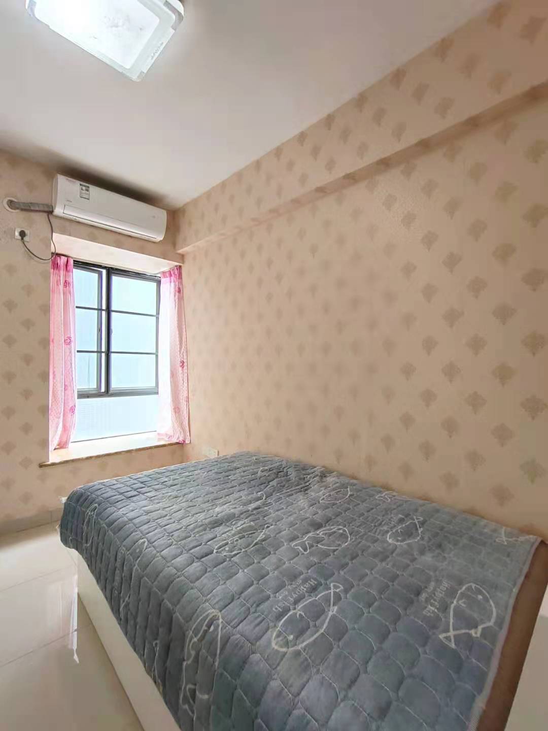 愉景湾东域  3室2厅1卫   2000.00元/月室内图