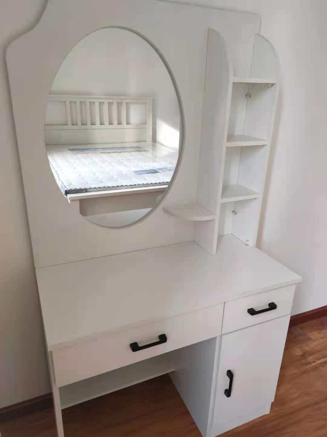 南湖国际1期 2室1厅1卫 2600.0元/月 南湖国际1期 2室1厅1卫 2600.0元/月室内图