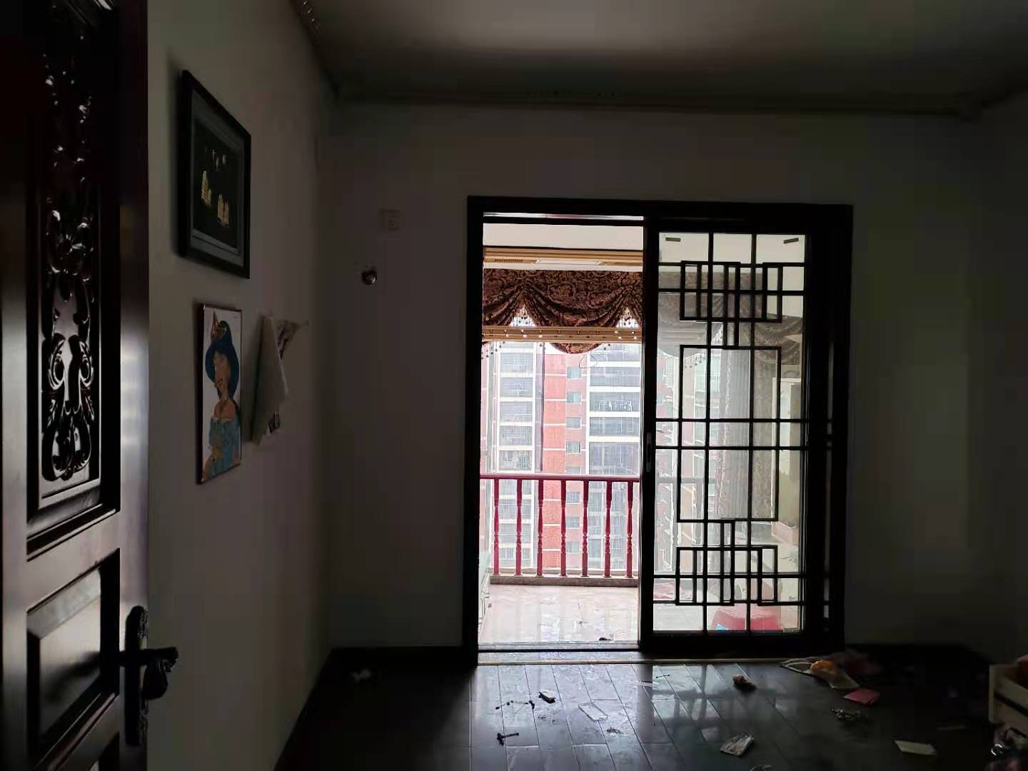 东方豪苑 3室2厅2卫 65.8万 东方豪苑 3室2厅2卫 65.8万客厅