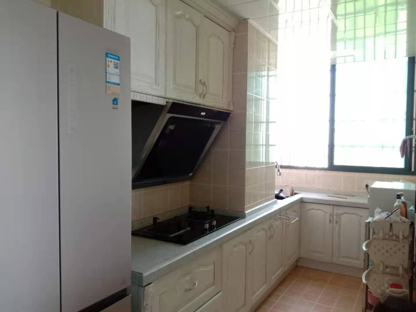 锦绣欣城  2室2厅1卫    66.8万 锦绣欣城  2室2厅1卫    66.8万厨房