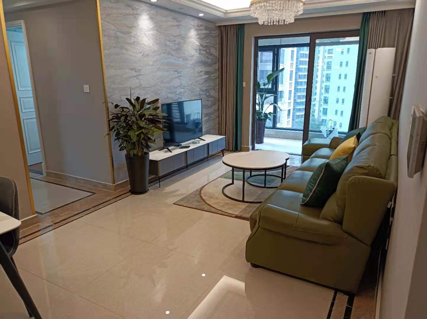 中海锦江城云熙二期  3室1厅1卫    4000.0元/月小区图