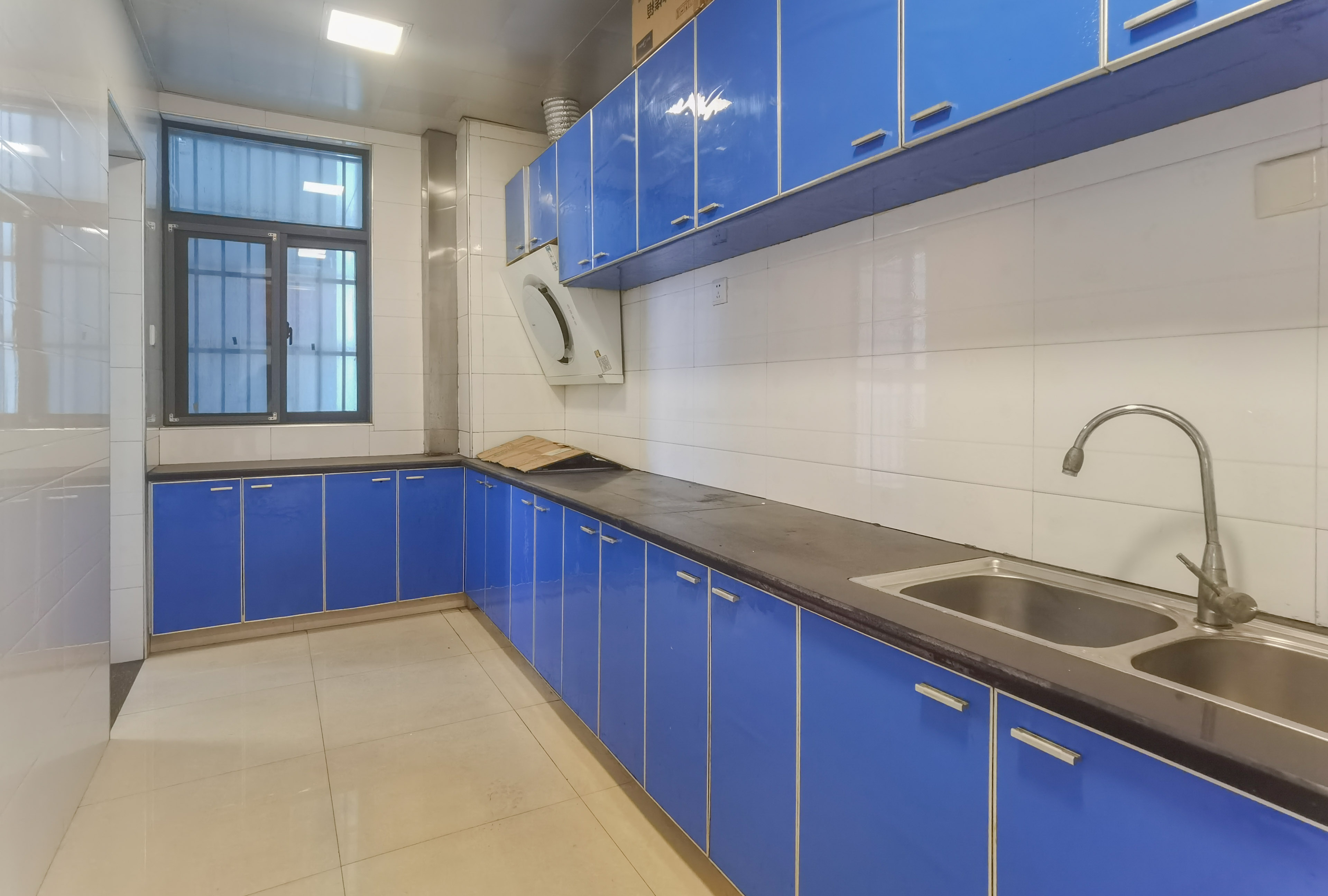 圣华名城建设北路110号 2室2厅1卫 49.0万 圣华名城建设北路110号 2室2厅1卫 49.0万客厅